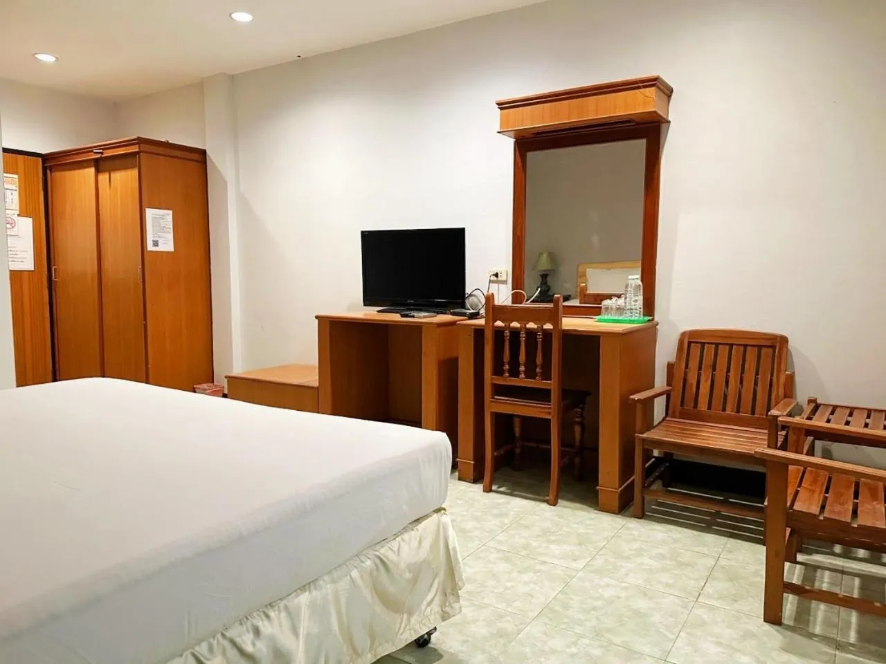 Bedroom, Bed in Kinnotel