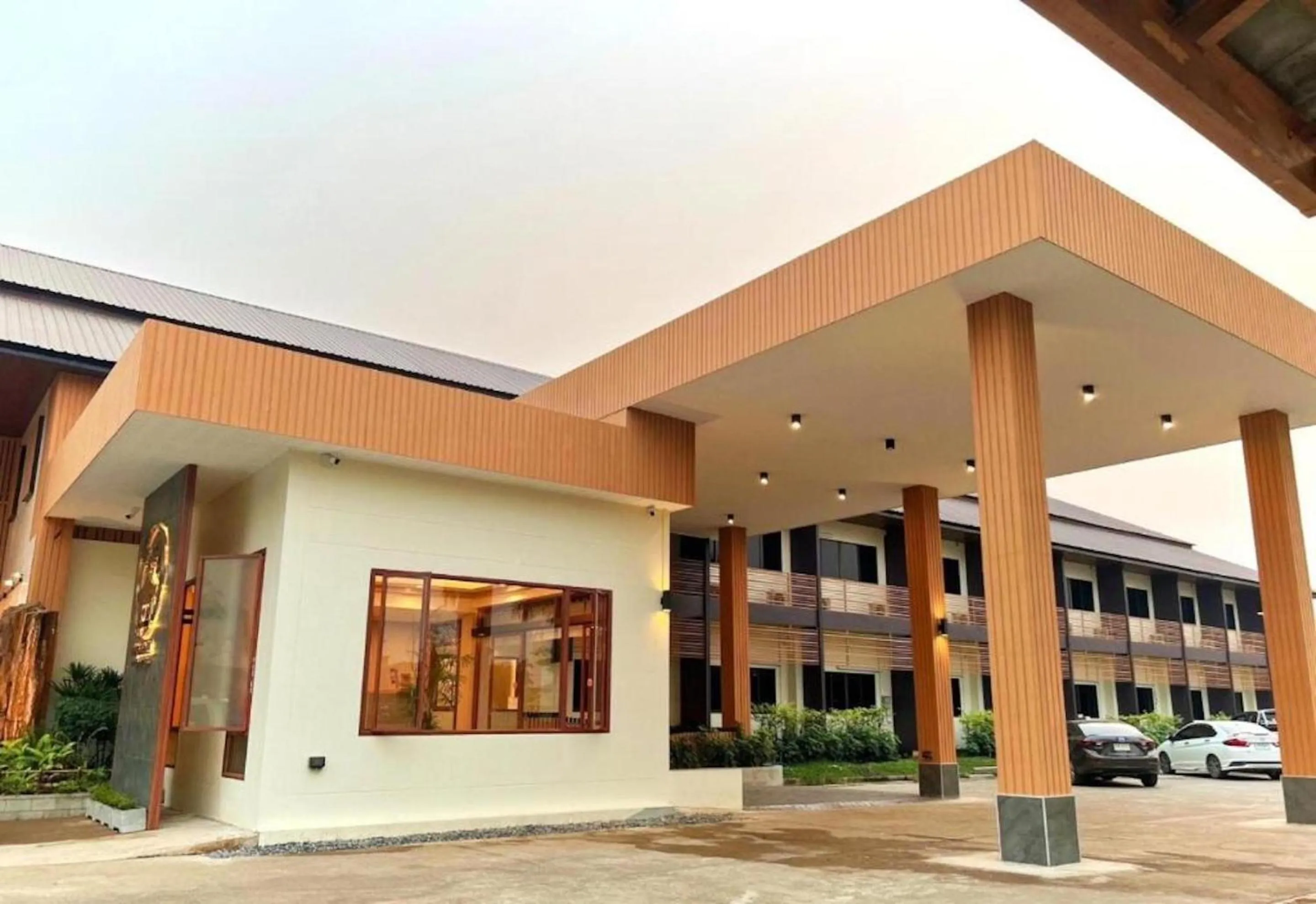 Property building in Kinnotel