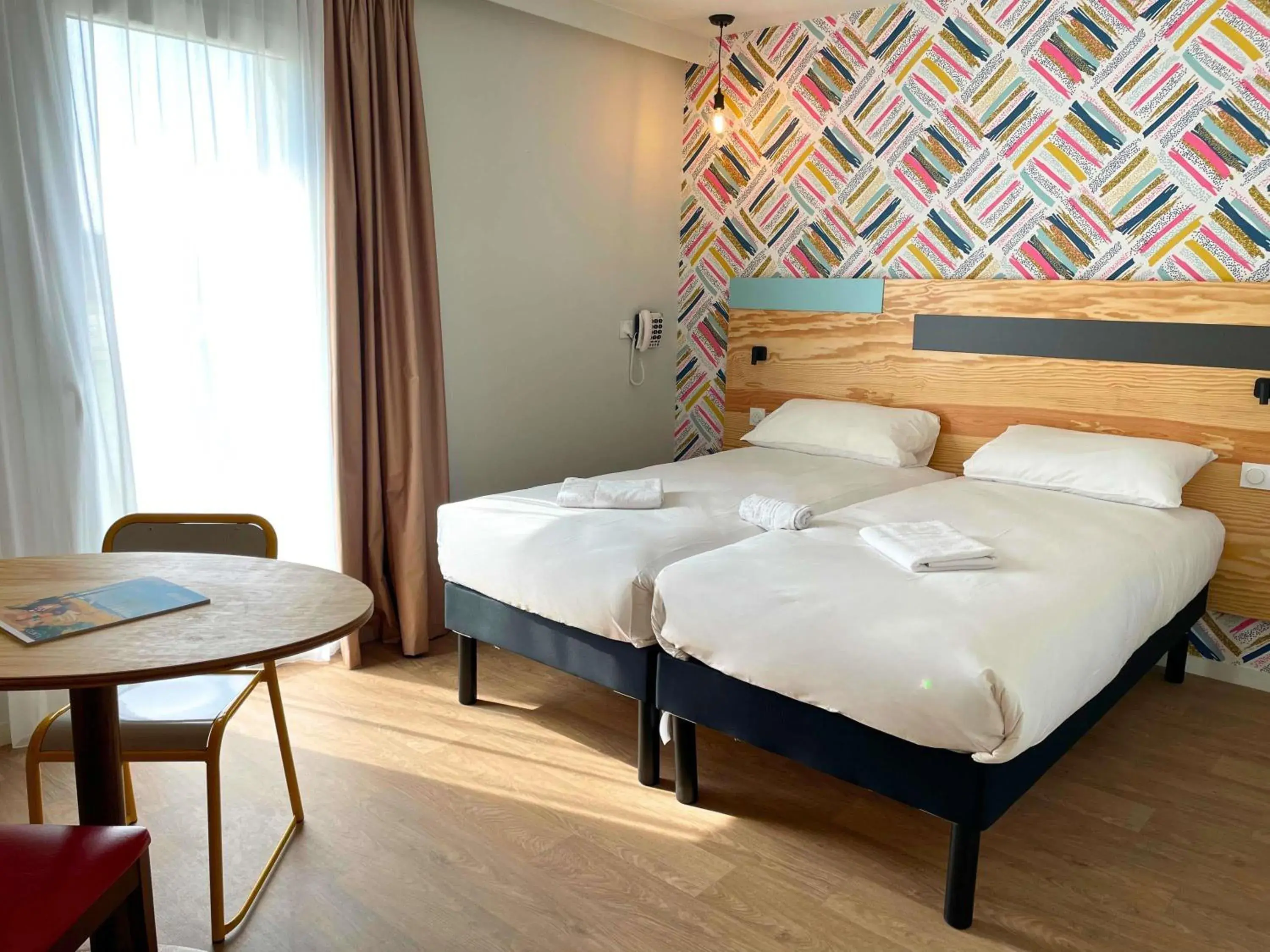 Bedroom, Bed in greet hotel Castets Coeur des Landes Bedroom, Bed in greet hotel Castets Coeur des Landes