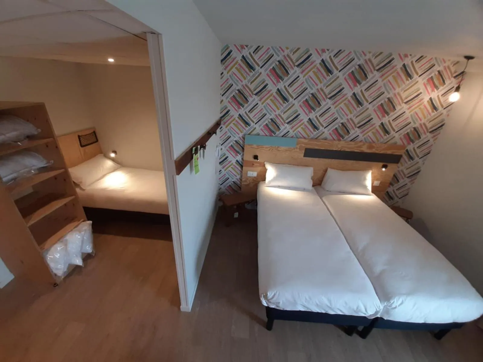 Bed in greet hotel Castets Coeur des Landes