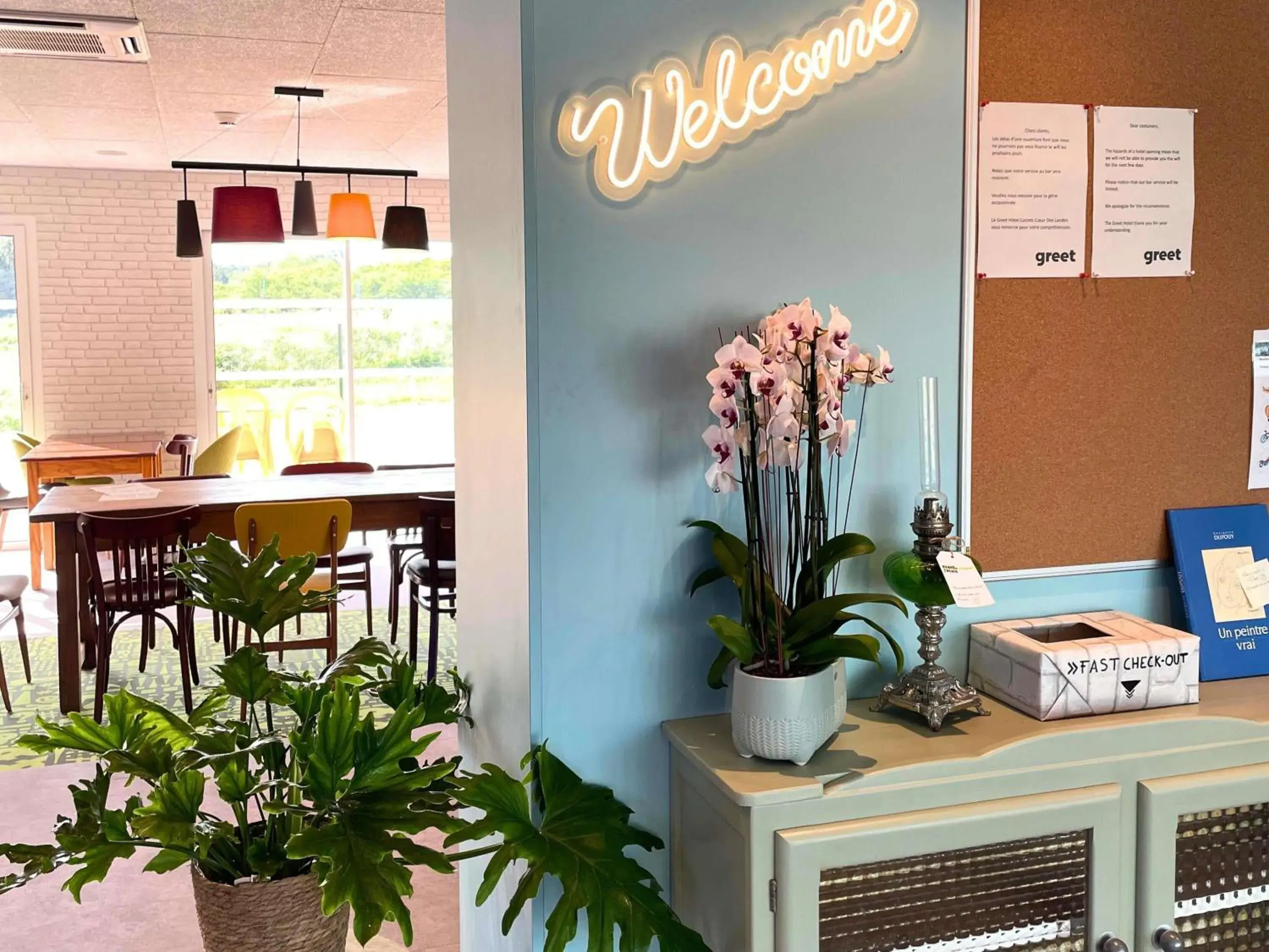 Property building in greet hotel Castets Coeur des Landes Property building in greet hotel Castets Coeur des Landes