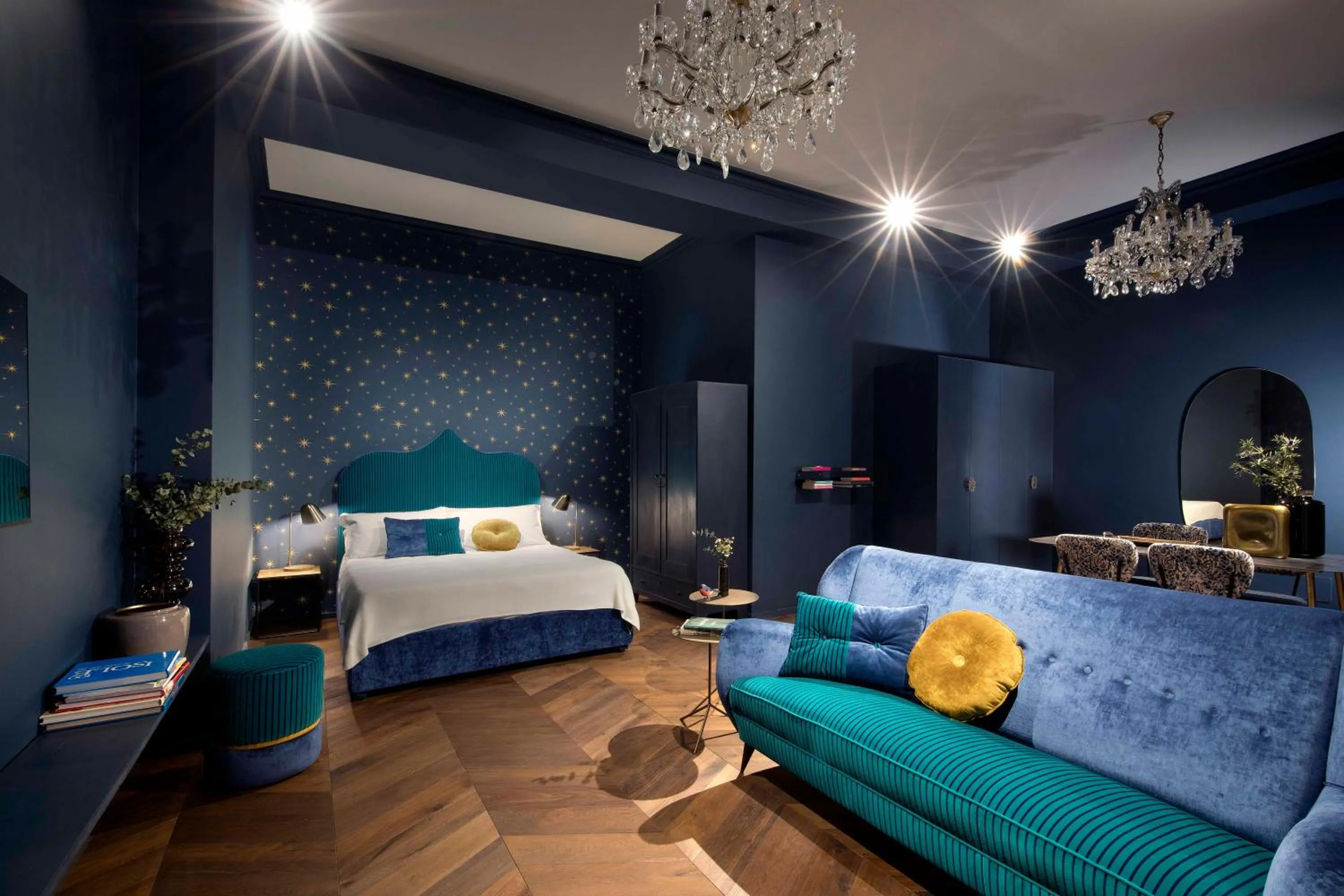 Photo of the whole room, Bed in Agora' - Boutique Stays