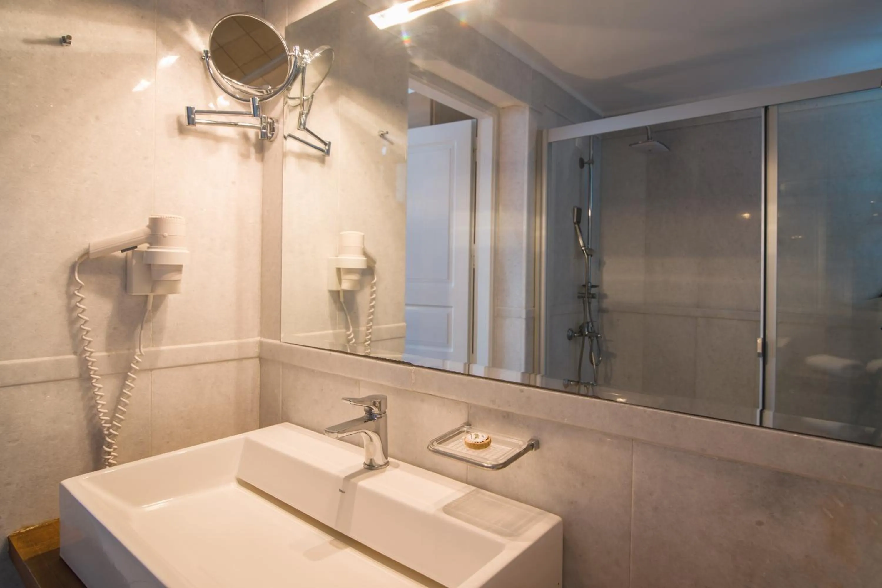 Bathroom in Antinea Suites Hotel & Spa