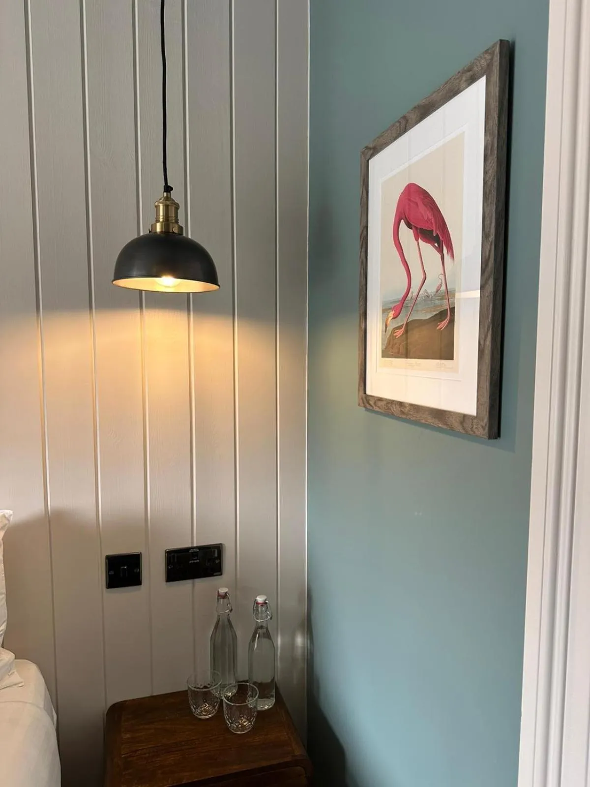 Rooms Above Sugar Boat