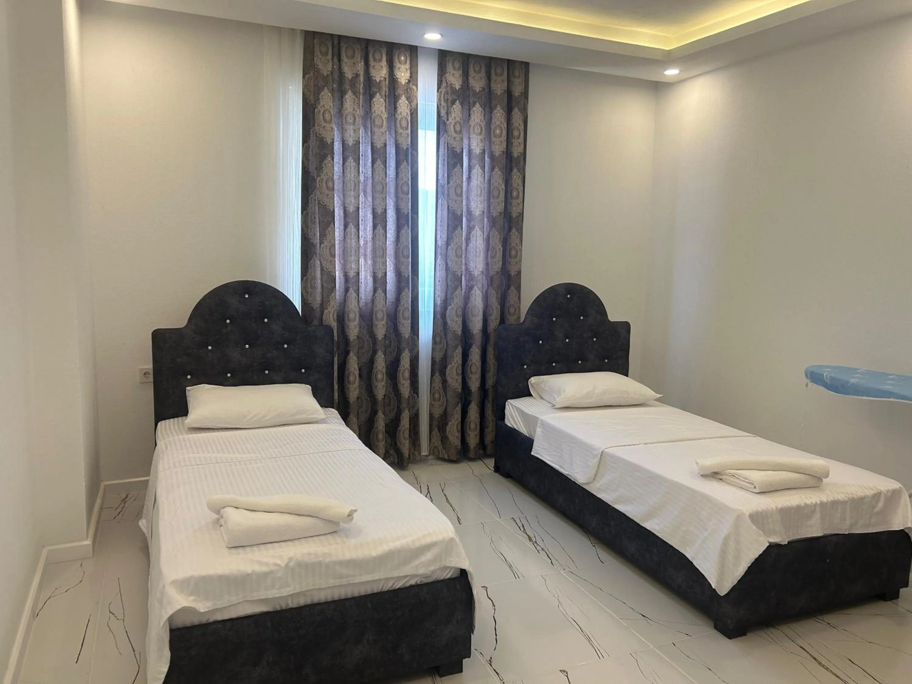 Bedroom in TAYLA SUİT