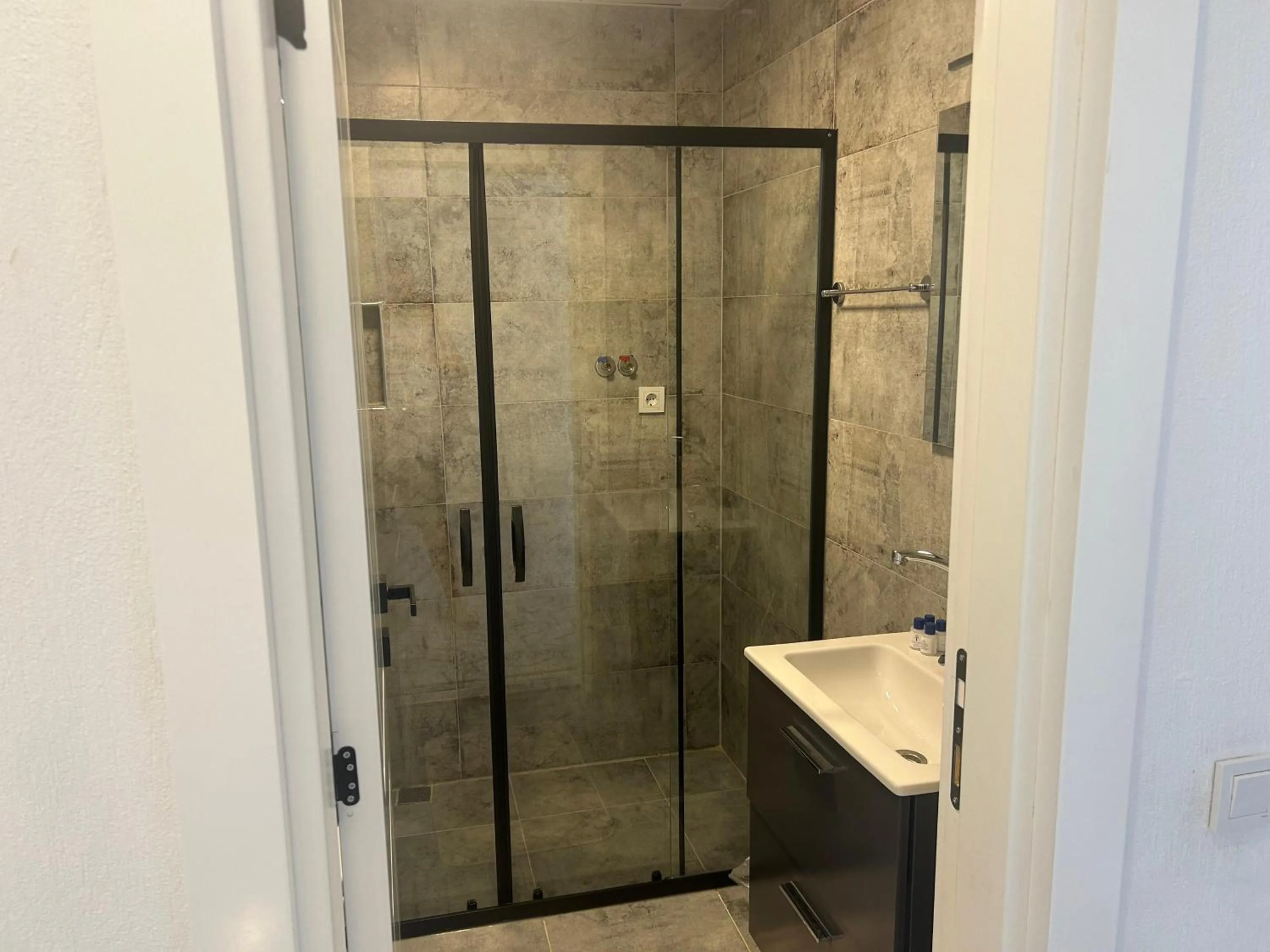 Bathroom in TAYLA SUİT