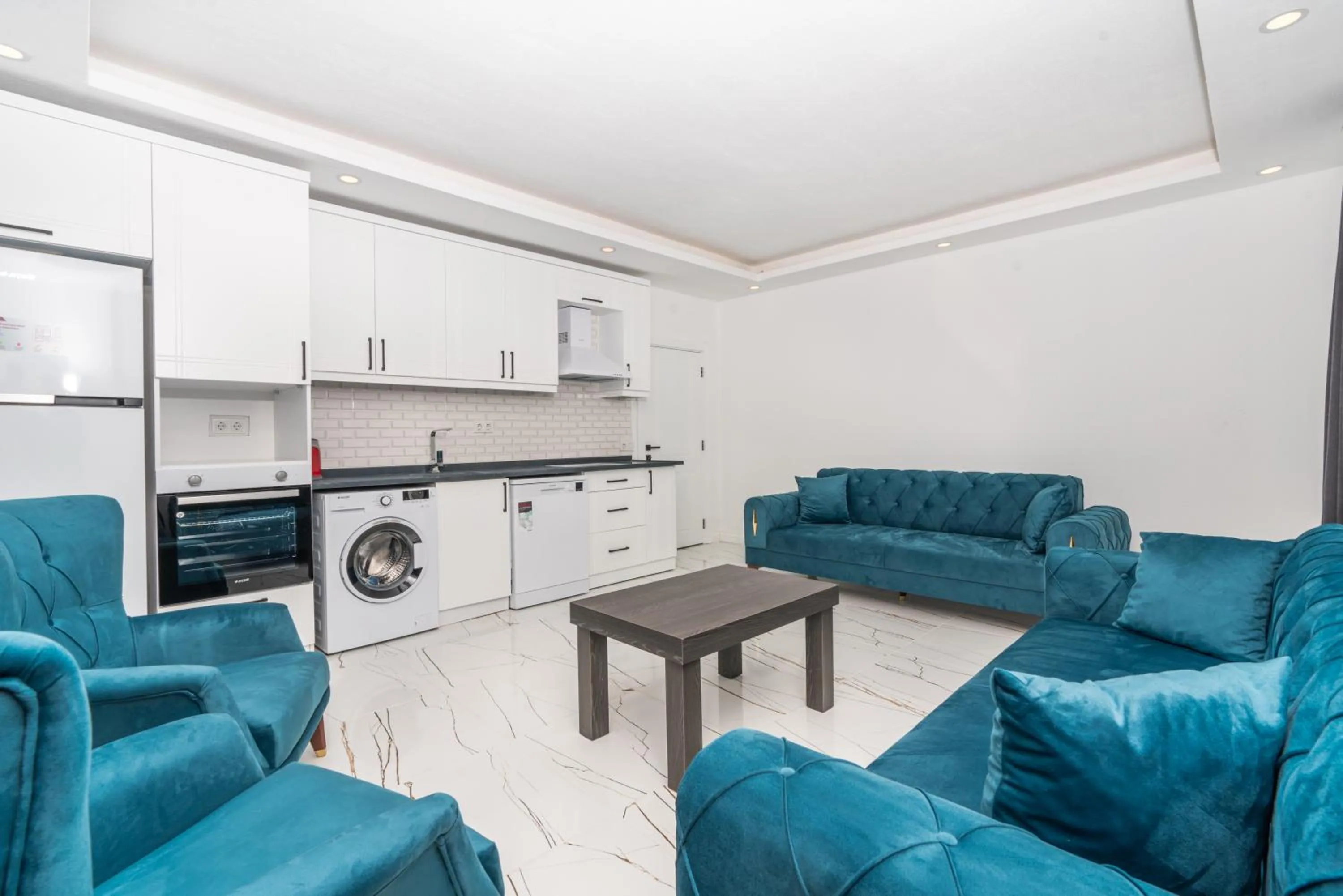 Kitchen or kitchenette in TAYLA SUİT