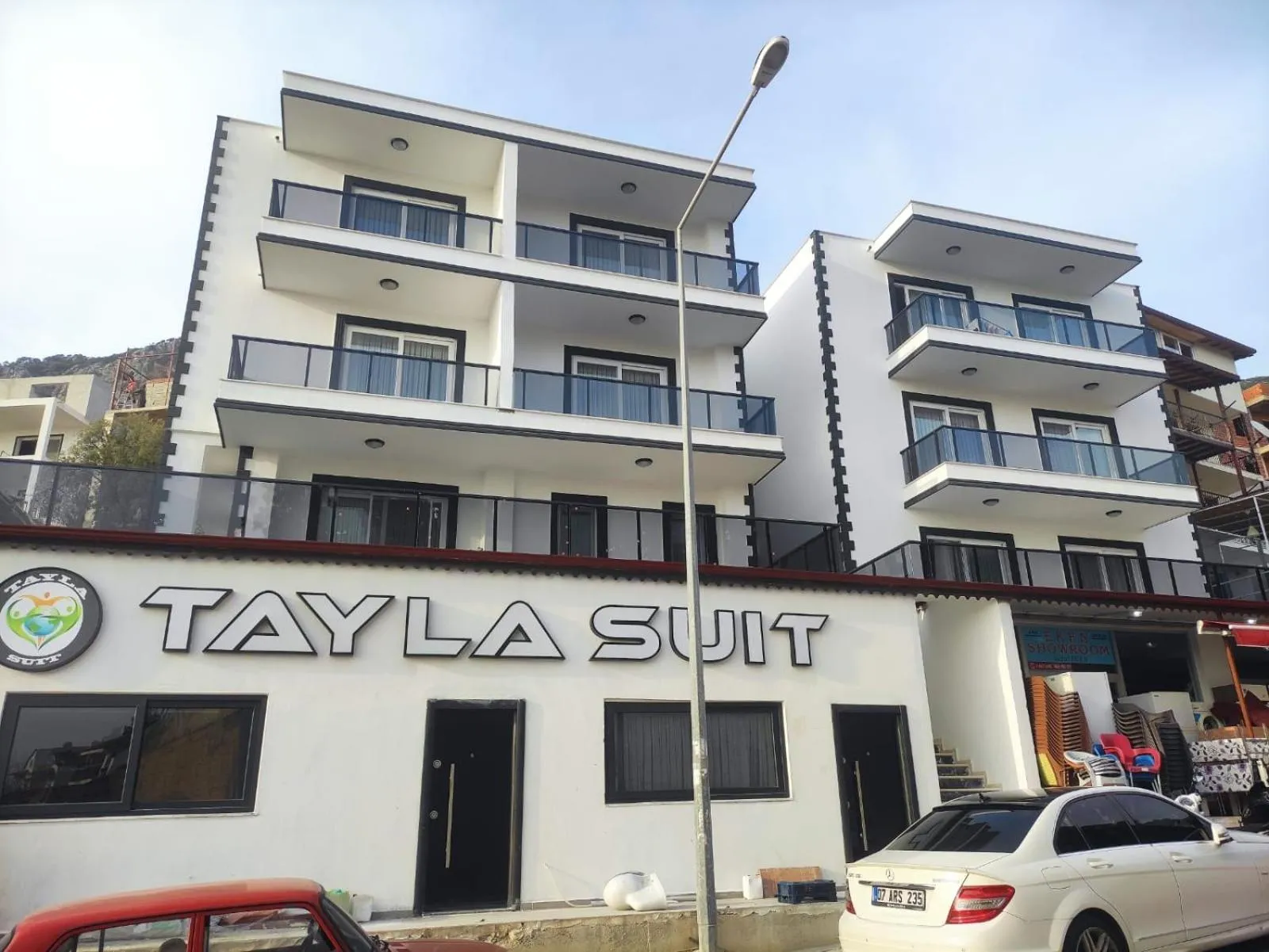 Property building in TAYLA SUİT