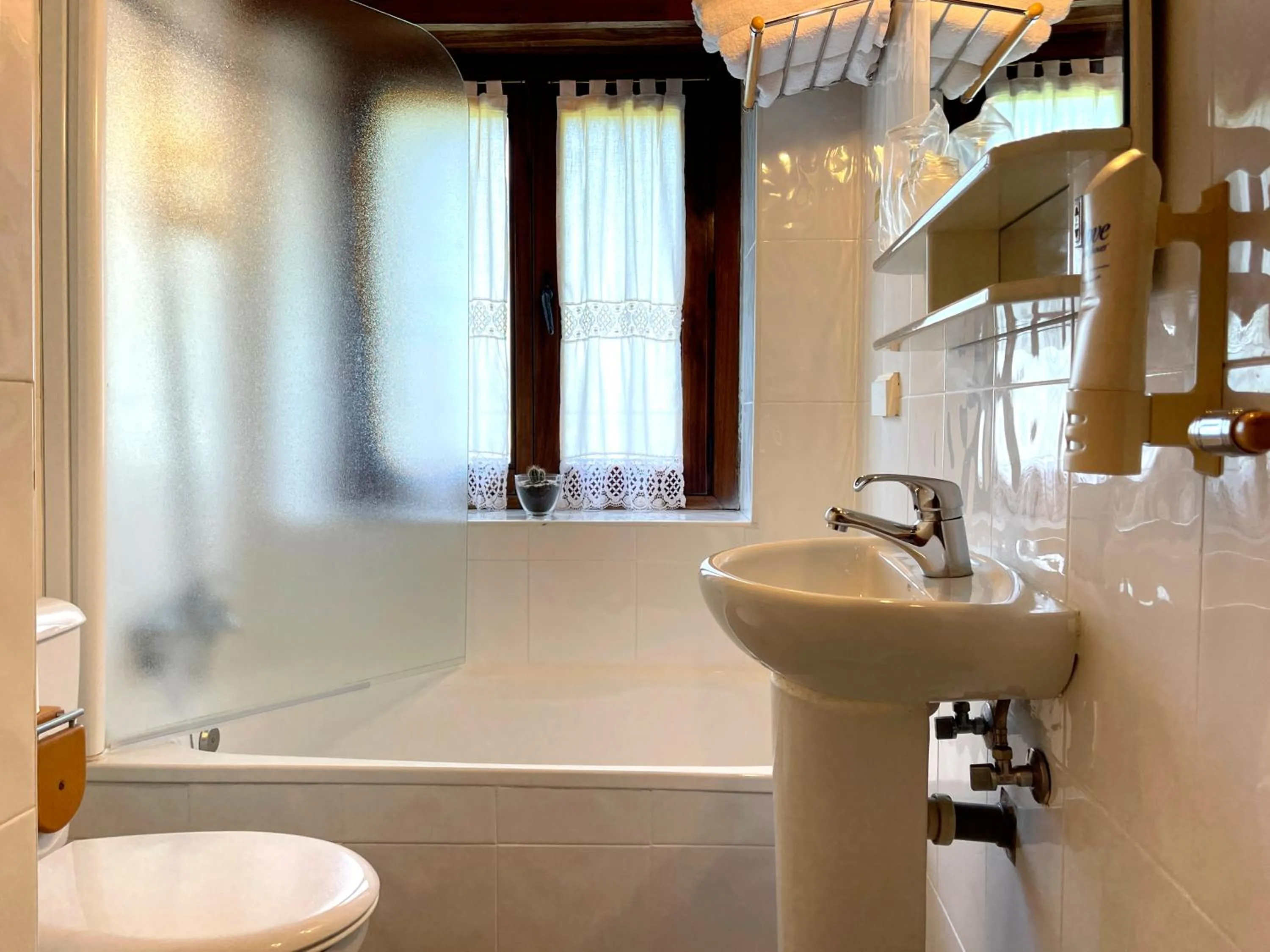 Bathroom in Hotel Peruskenea