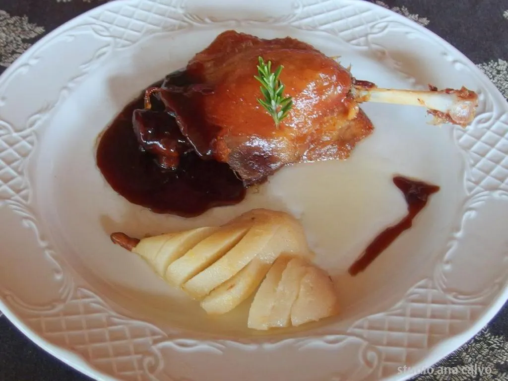 Restaurant/places to eat in Hotel Peruskenea