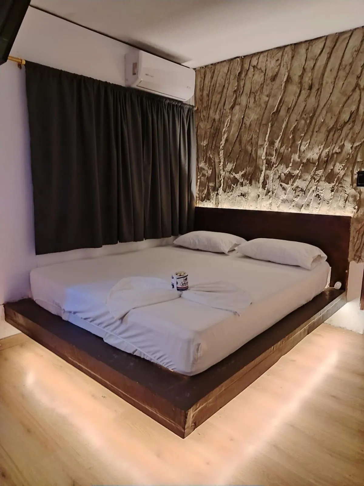 Bed in Hotel Grand ilama