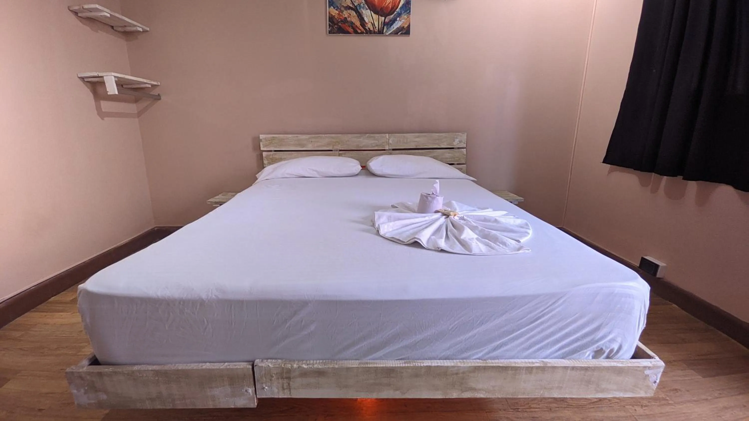 Bed in Hotel Grand ilama