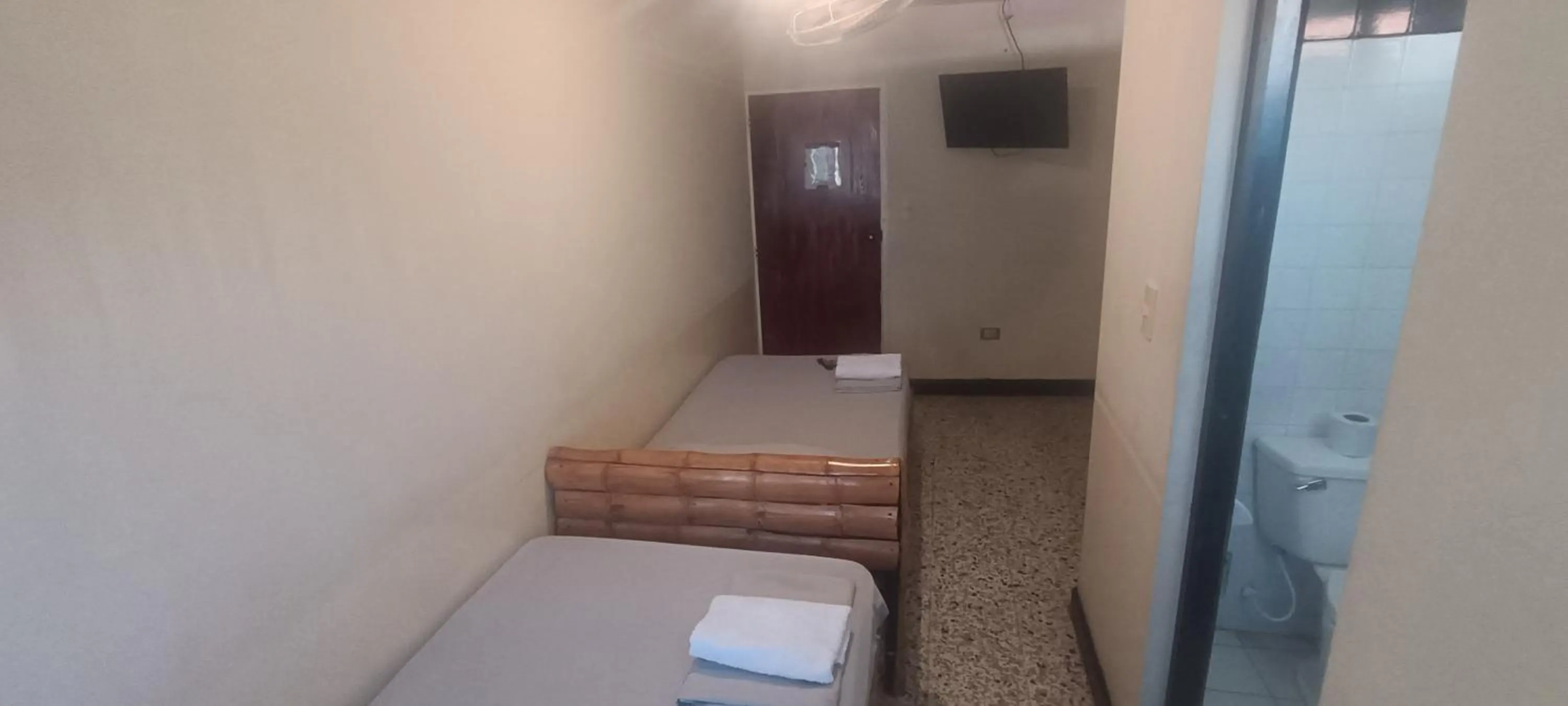 Bed in Hotel Grand ilama