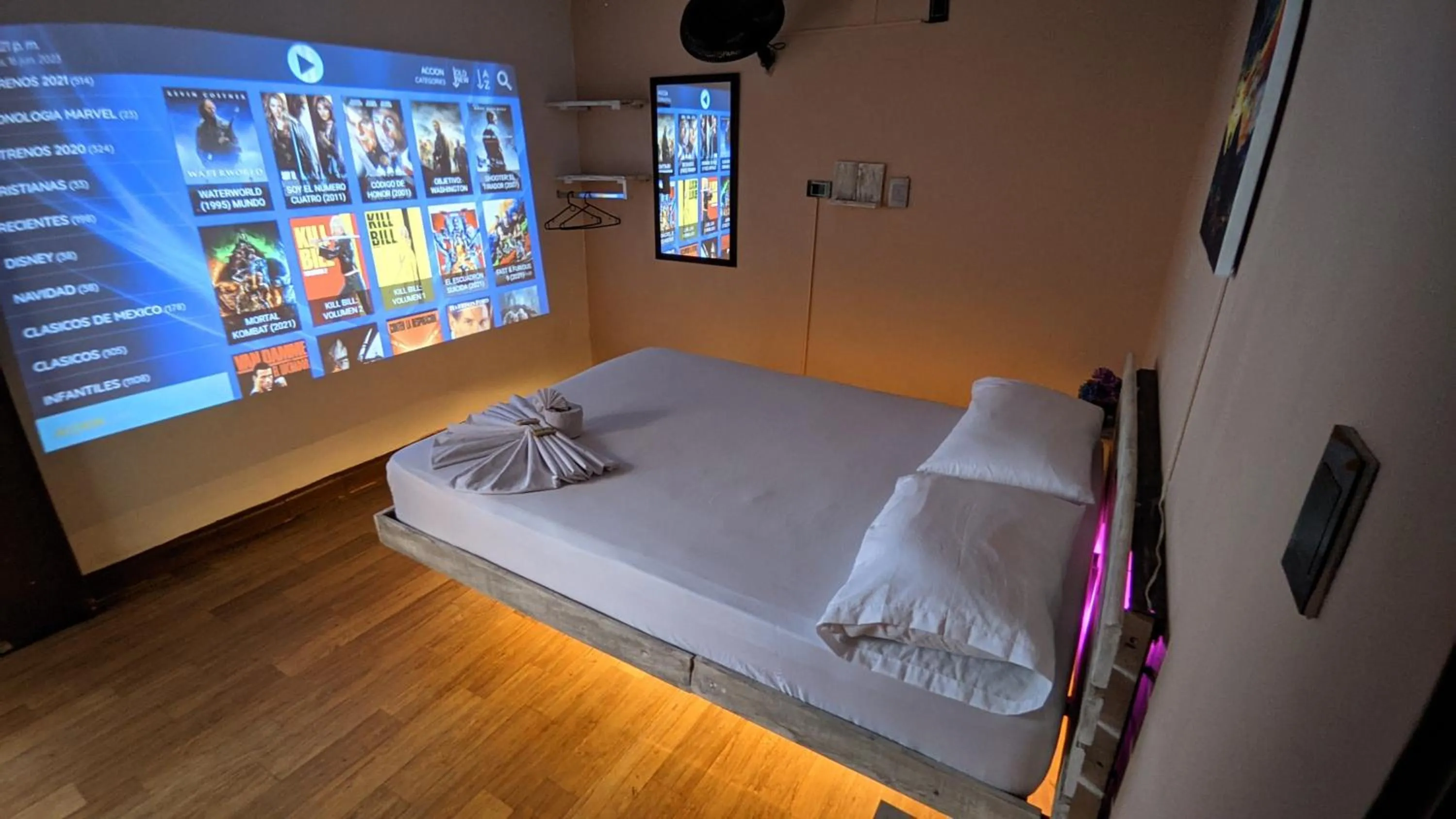 Bed in Hotel Grand ilama