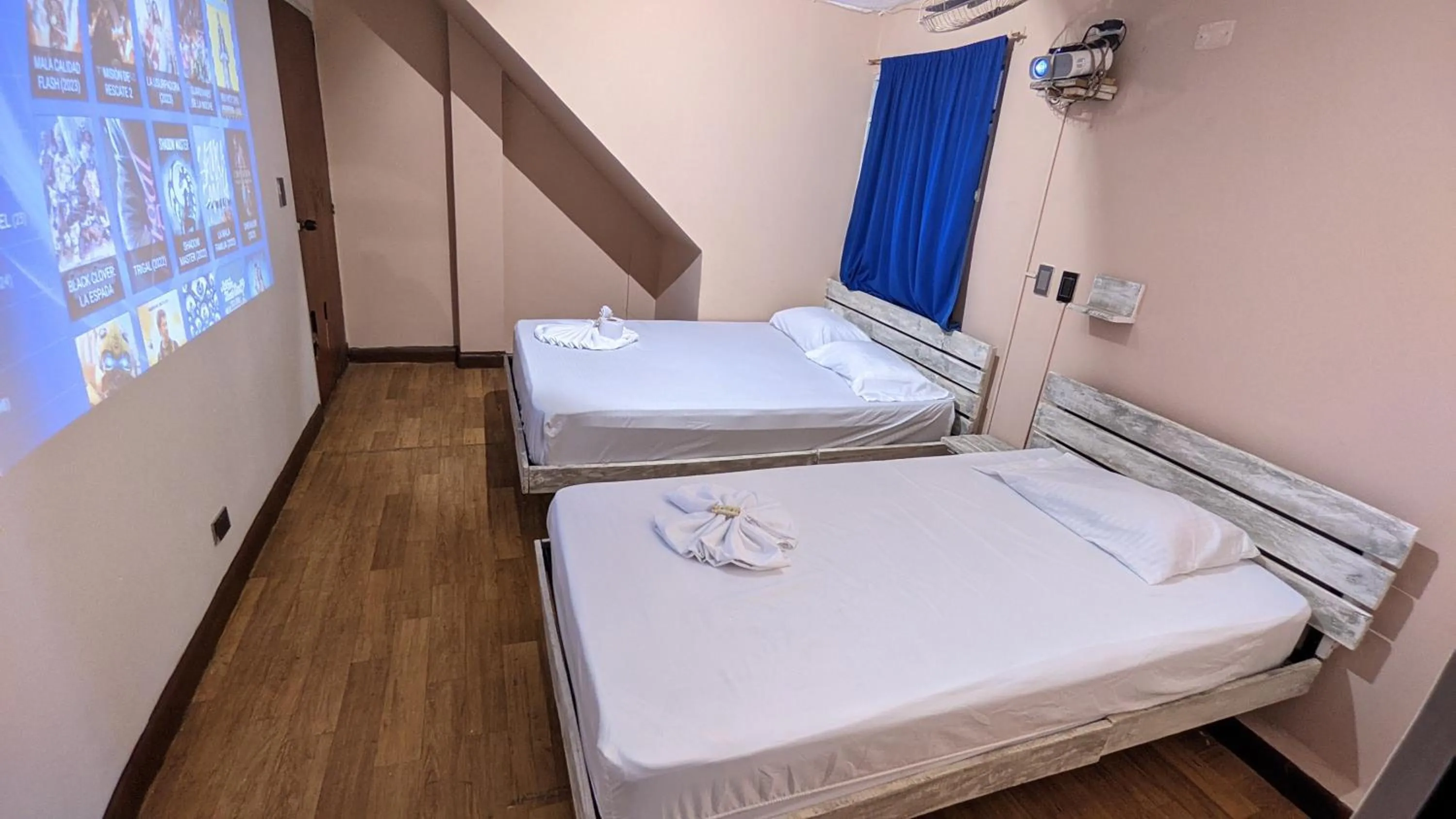 Bed in Hotel Grand ilama