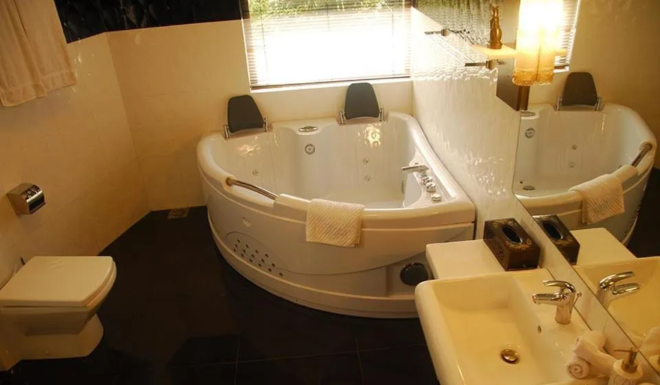 Bathroom in Vintara Eco Resort