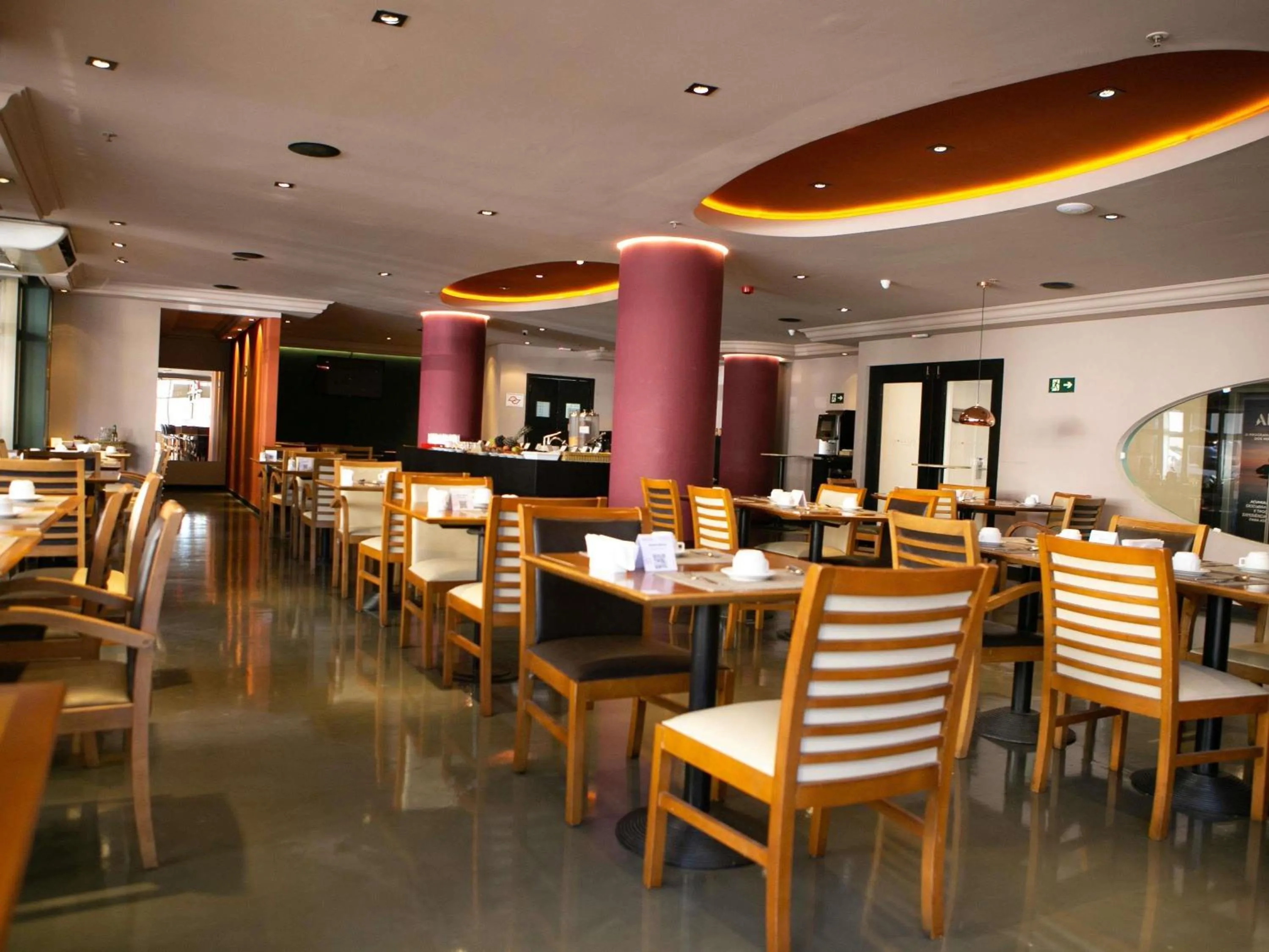 Restaurant/places to eat in Mercure Sao Caetano do Sul