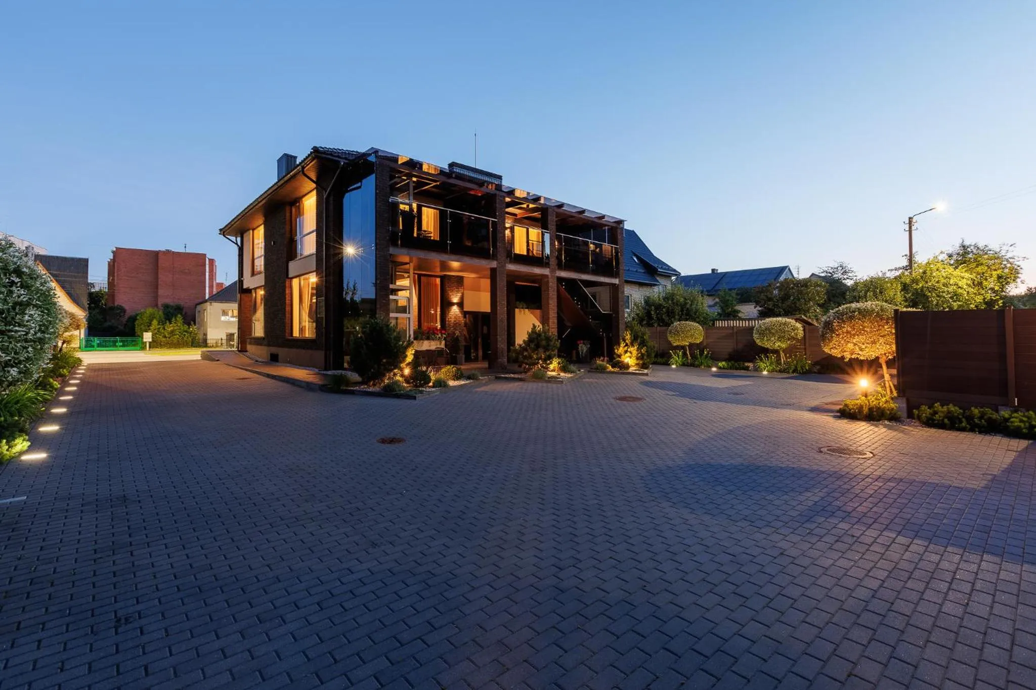 Diamond svečių namai