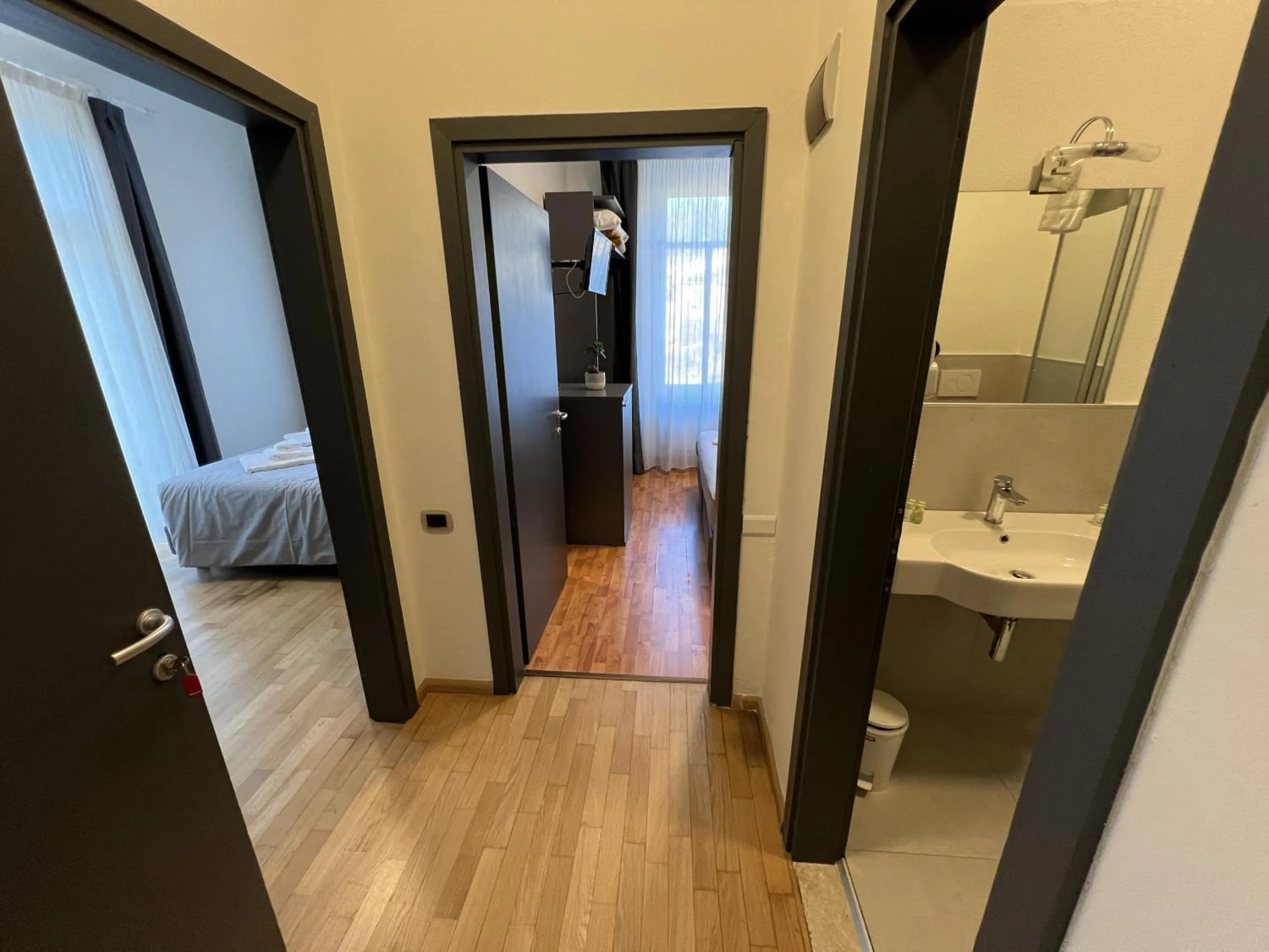 Bedroom, Bed in Hotel Regina del Bosco