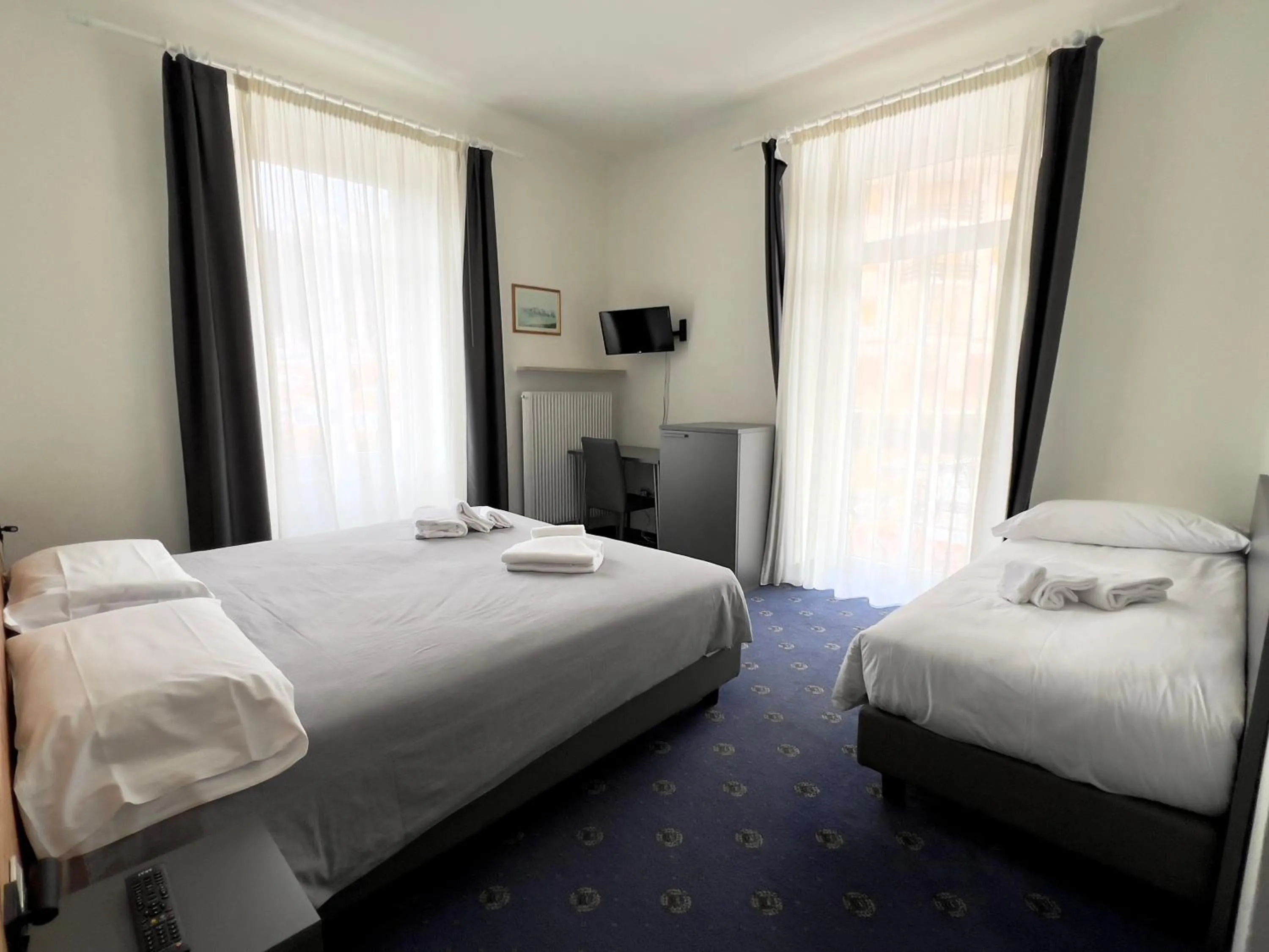 Photo of the whole room, Bed in Hotel Regina del Bosco