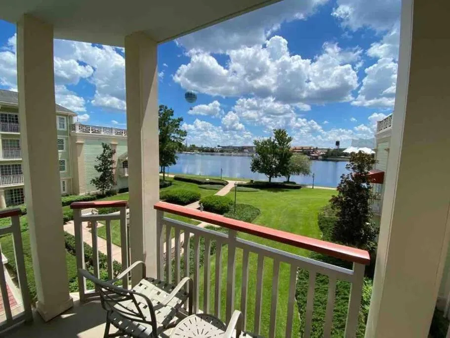 Balcony/Terrace in Disney's Saratoga Springs Resort & Spa