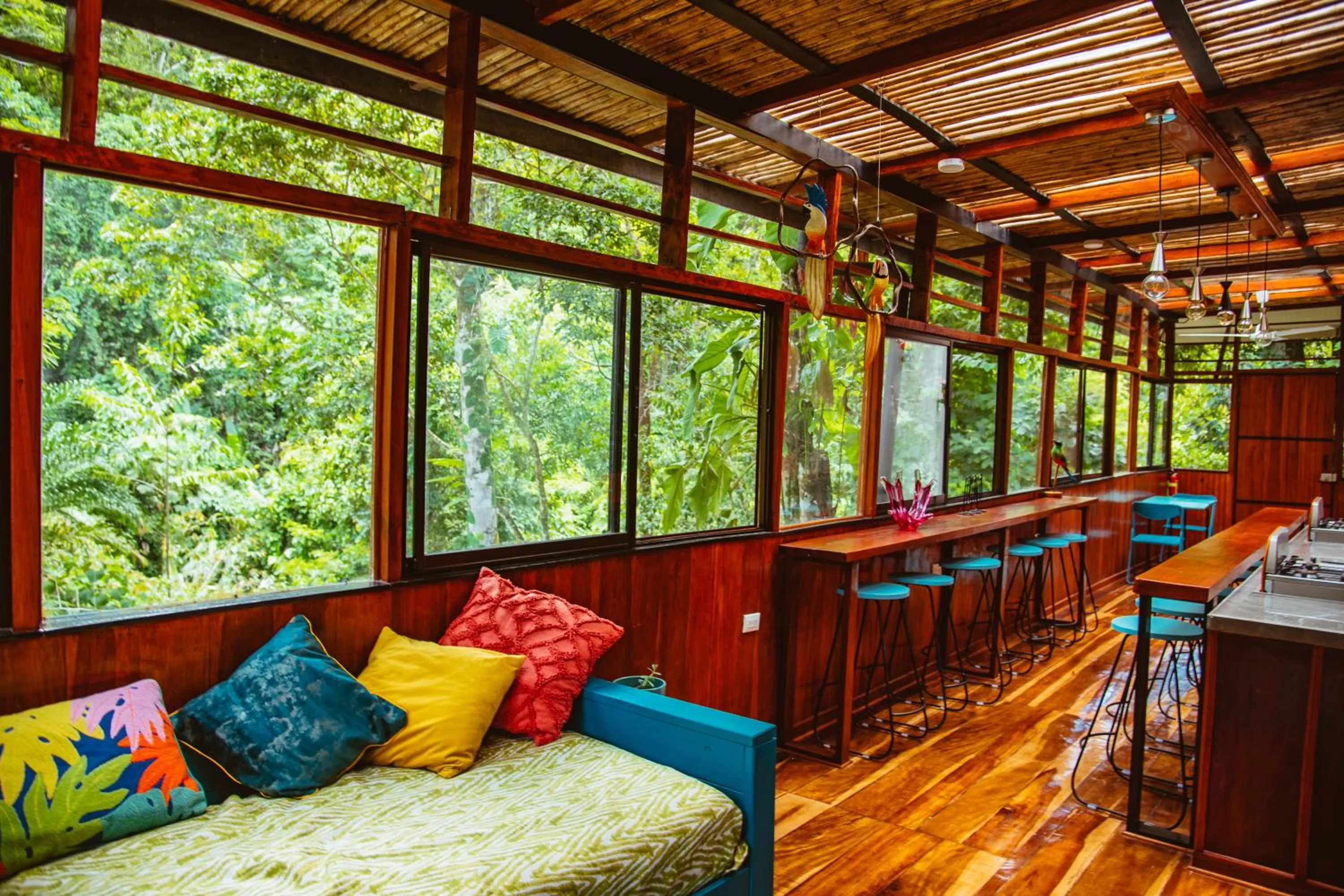 Communal lounge/ TV room in Selva Madre Eco-Sanctuary