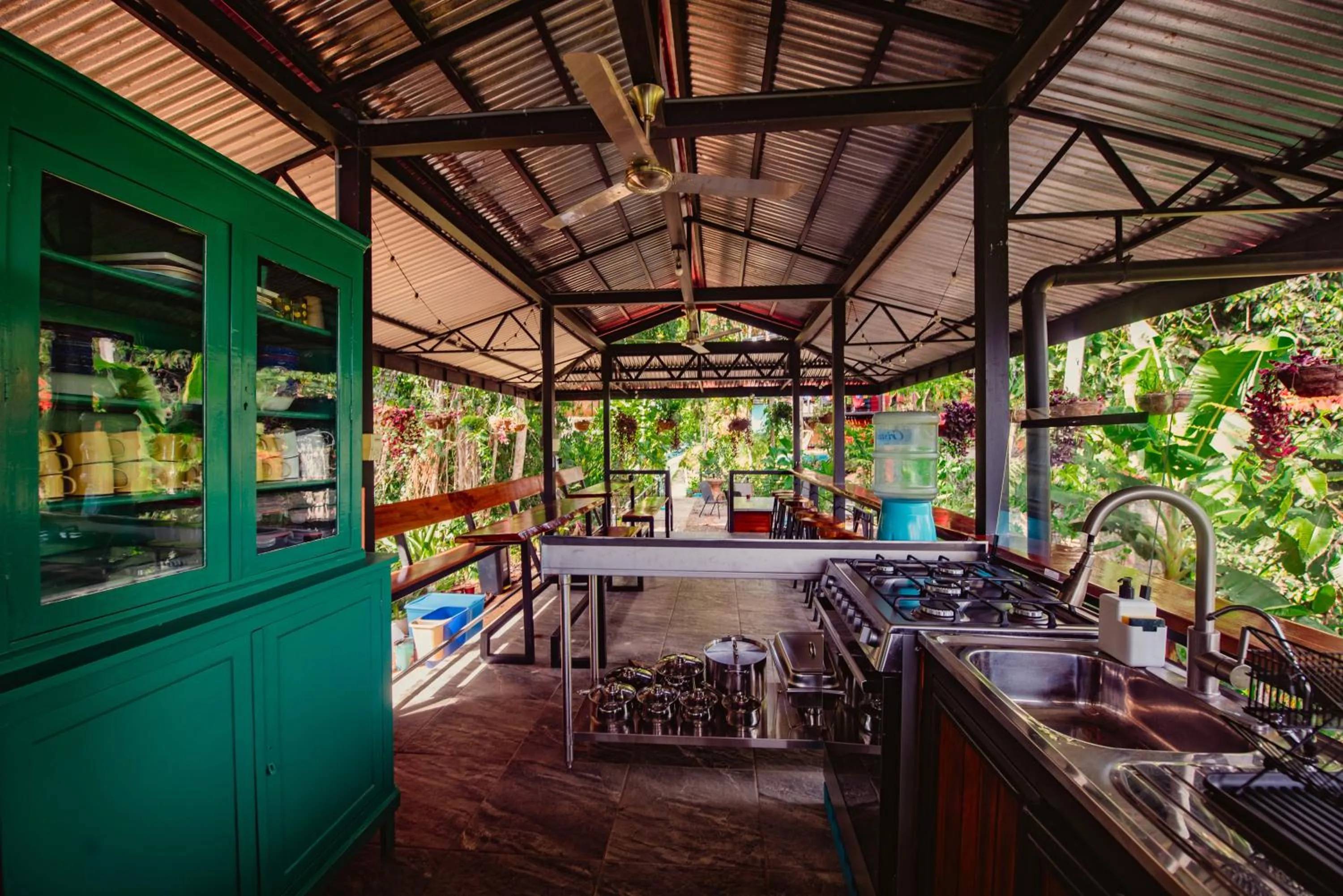 Restaurant/places to eat in Selva Madre Eco-Sanctuary