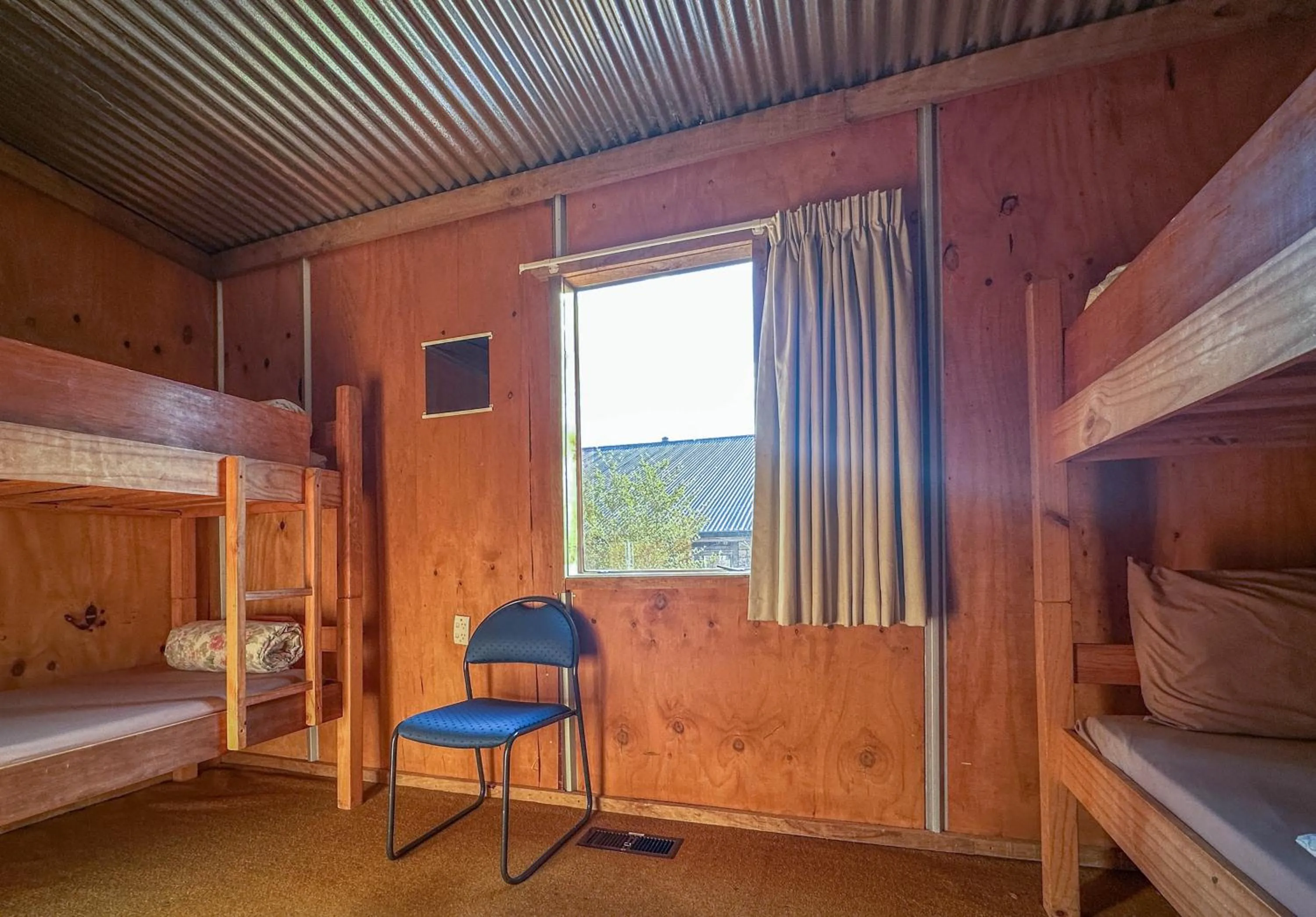 Bed in The Crossing Lodge & Backpackers