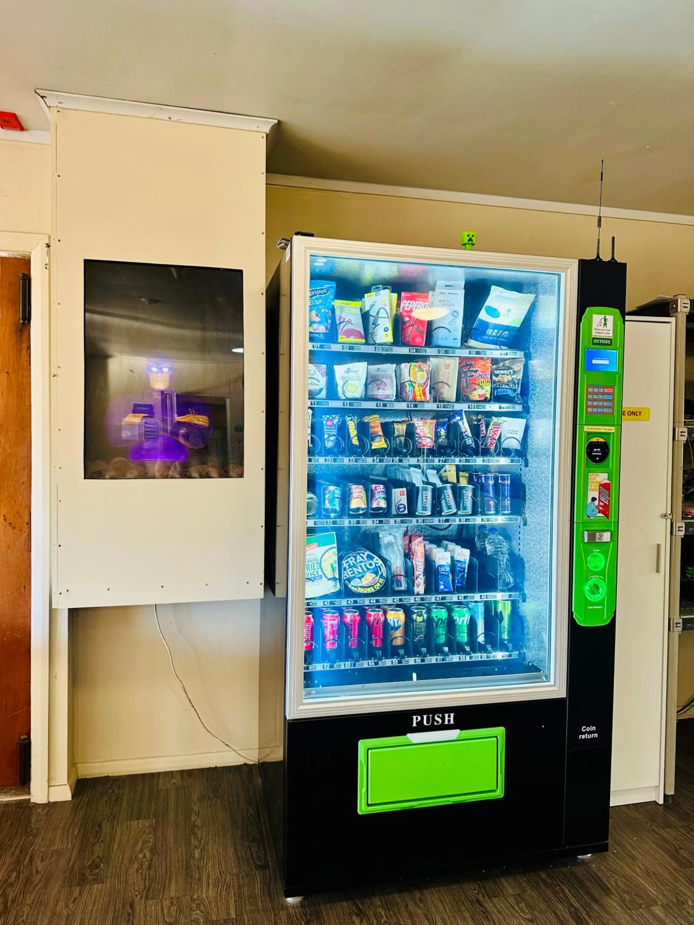 vending machine in The Crossing Lodge & Backpackers