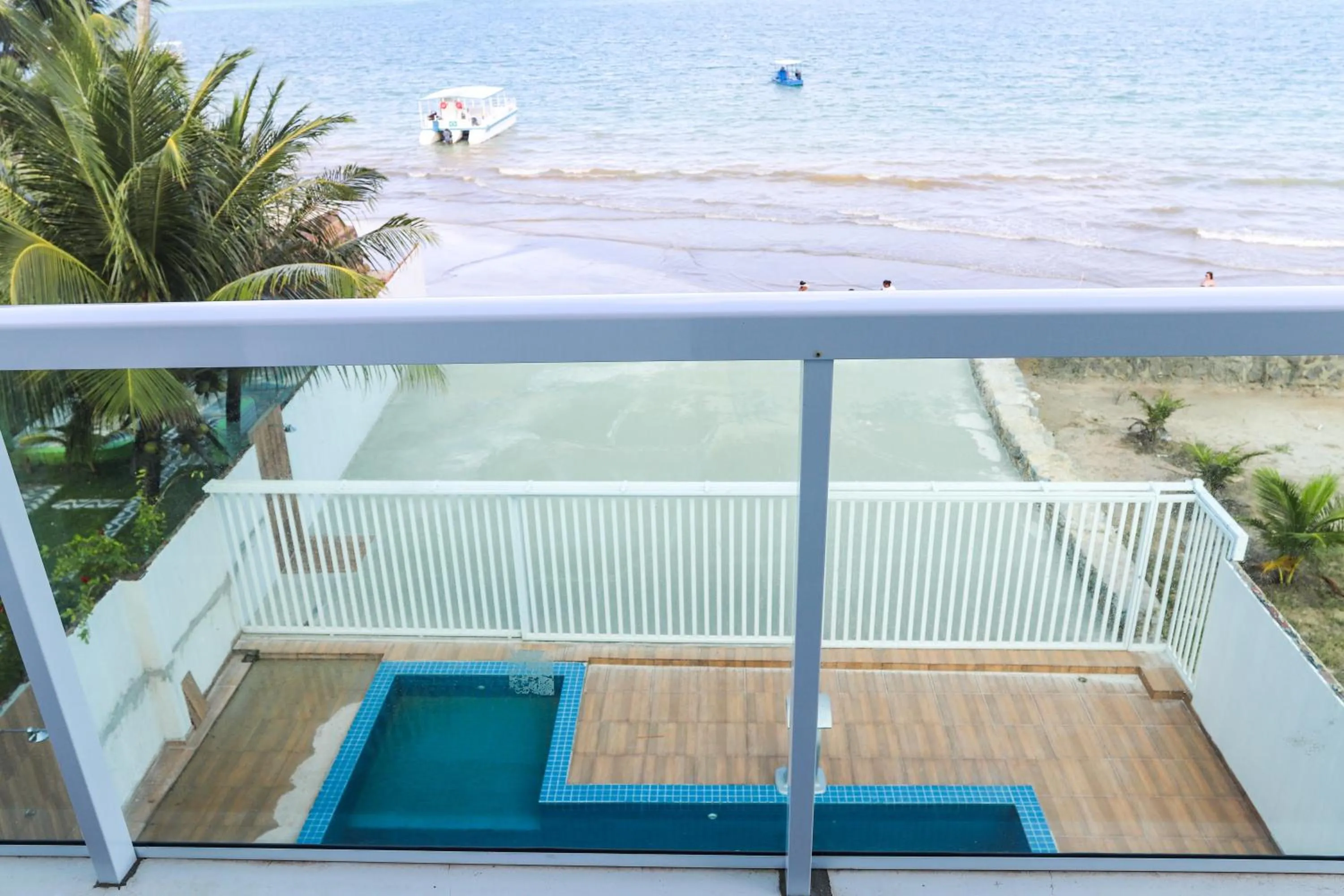 Swimming pool in Pousada Diana Maragogi