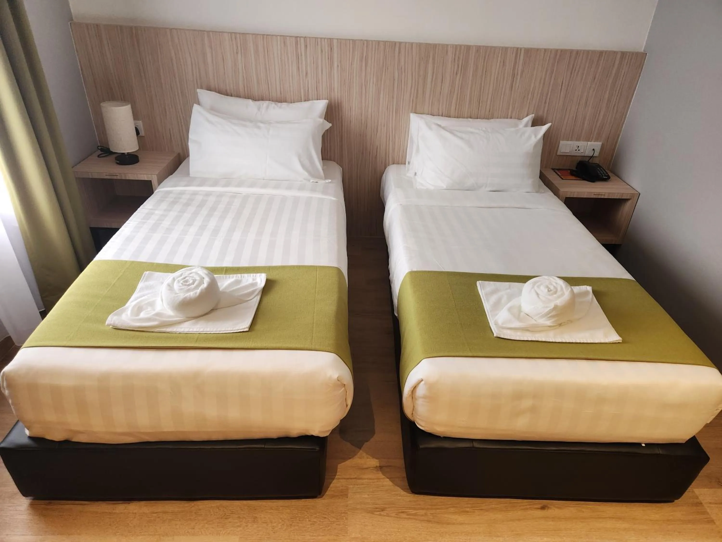 Bedroom, Bed in Hotel Marudu Inn