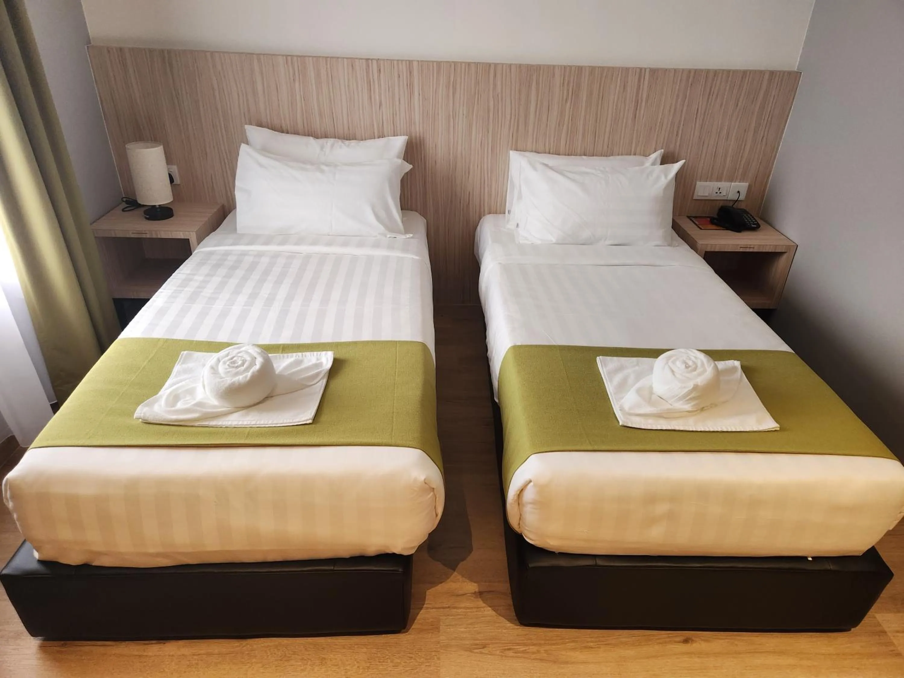 Bedroom, Bed in Hotel Marudu Inn