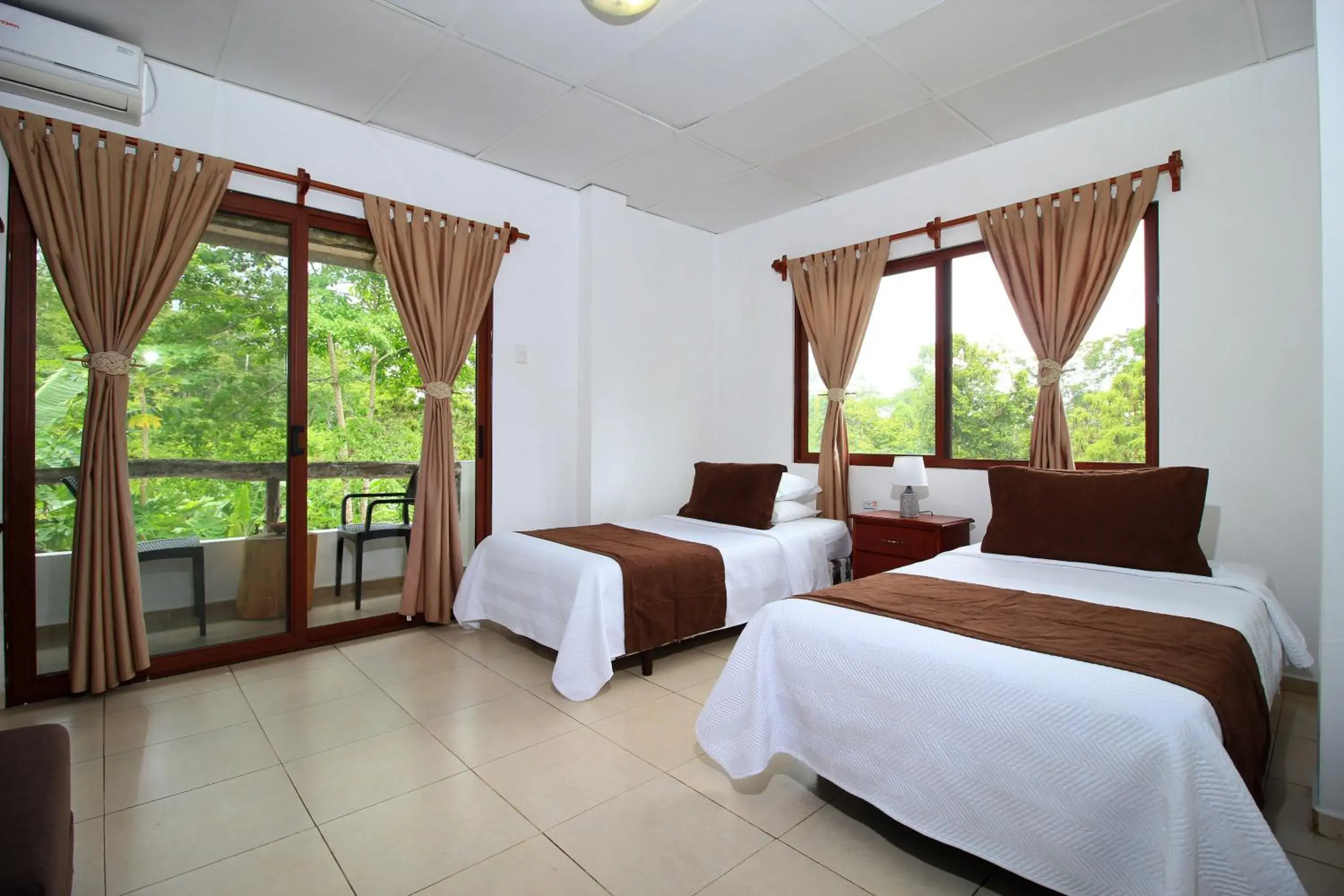 Suite in Natura Gardens Galápagos Suite in Natura Gardens Galápagos