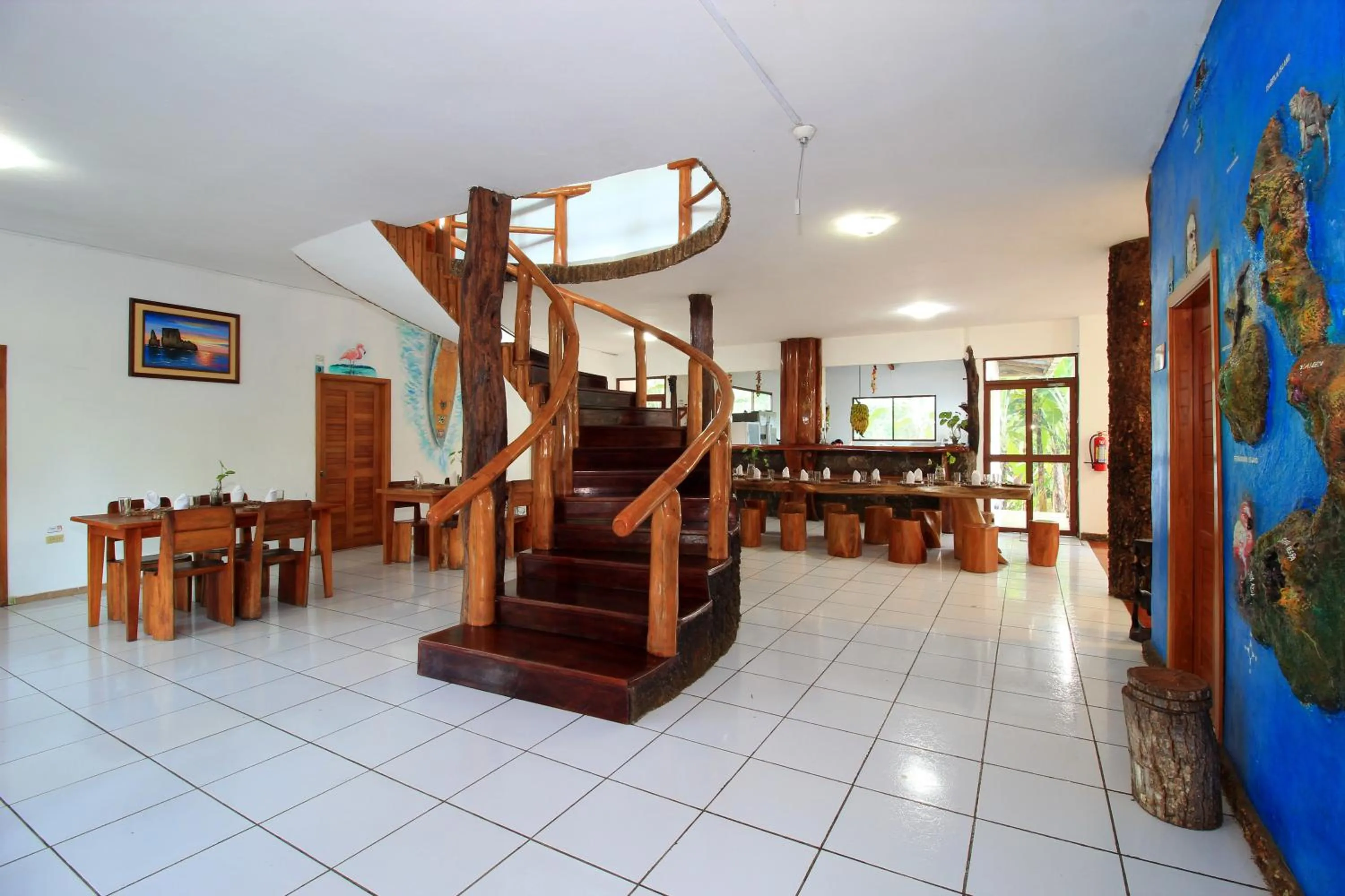 Restaurant/places to eat in Natura Gardens Galápagos