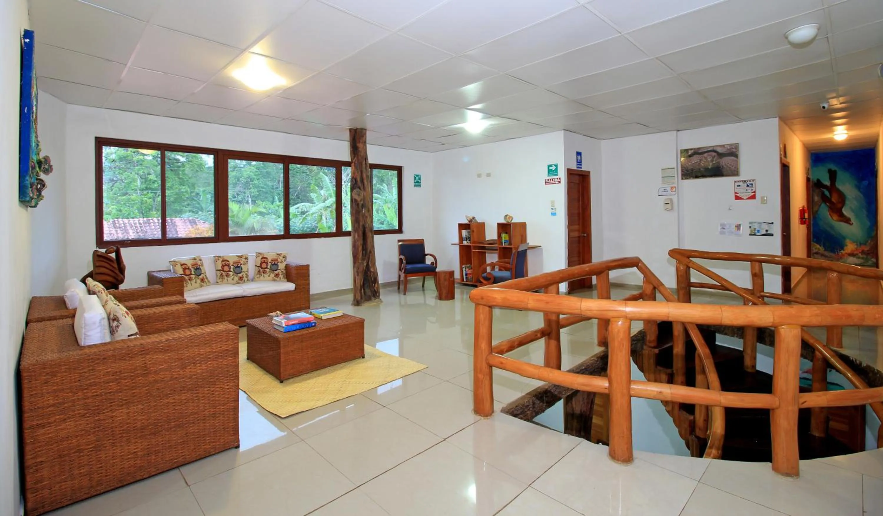 Living room in Natura Gardens Galápagos