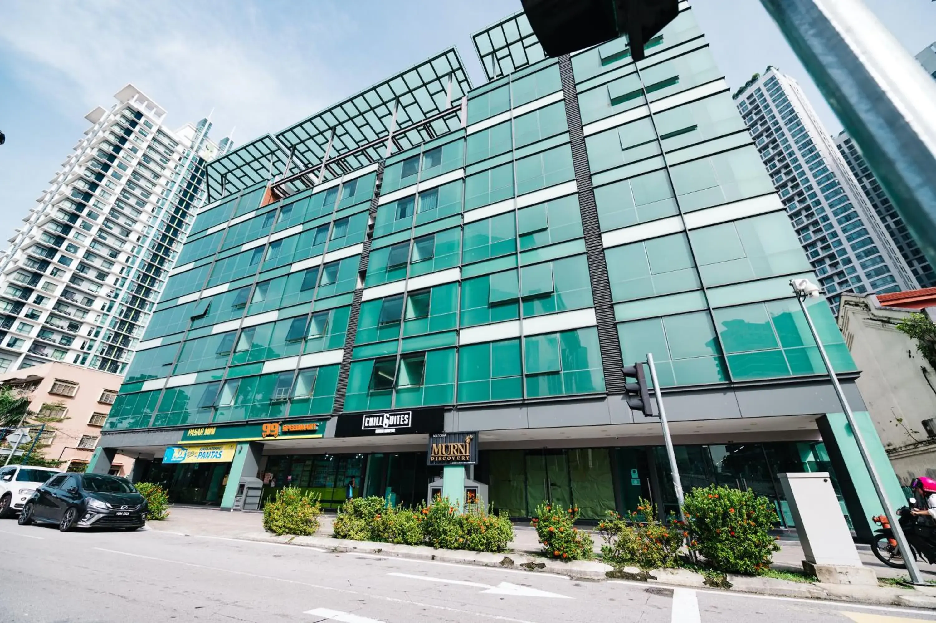 Property building in Chill Suites Kuala Lumpur Property building in Chill Suites Kuala Lumpur