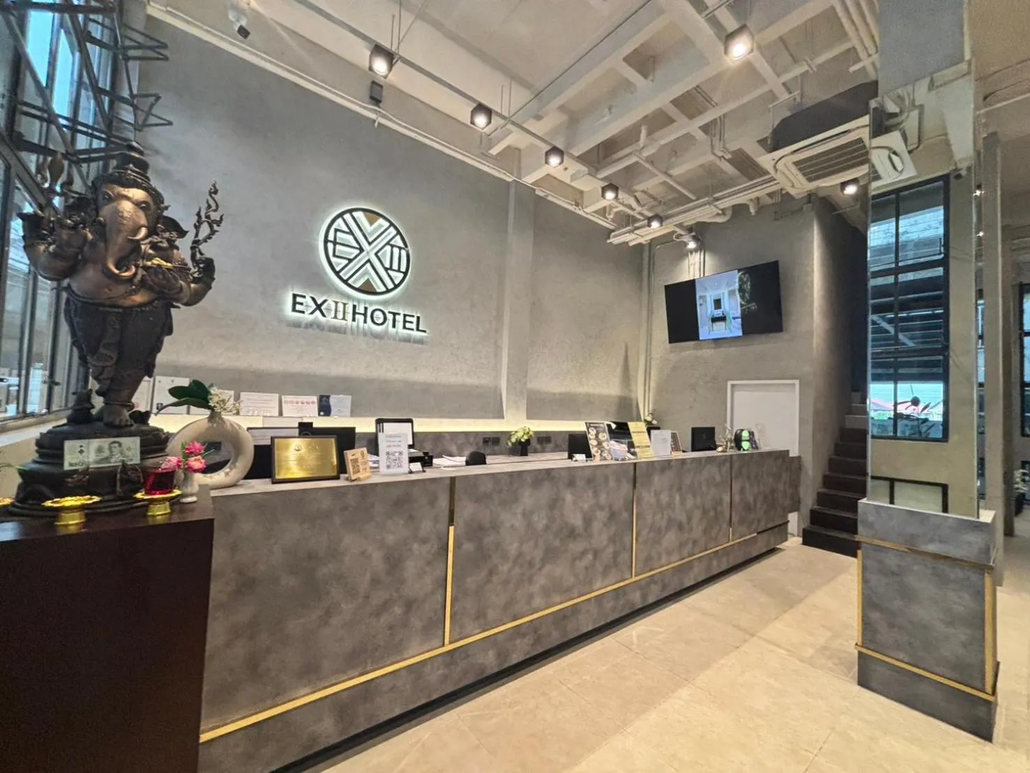 Lobby or reception in EX2 Hotel