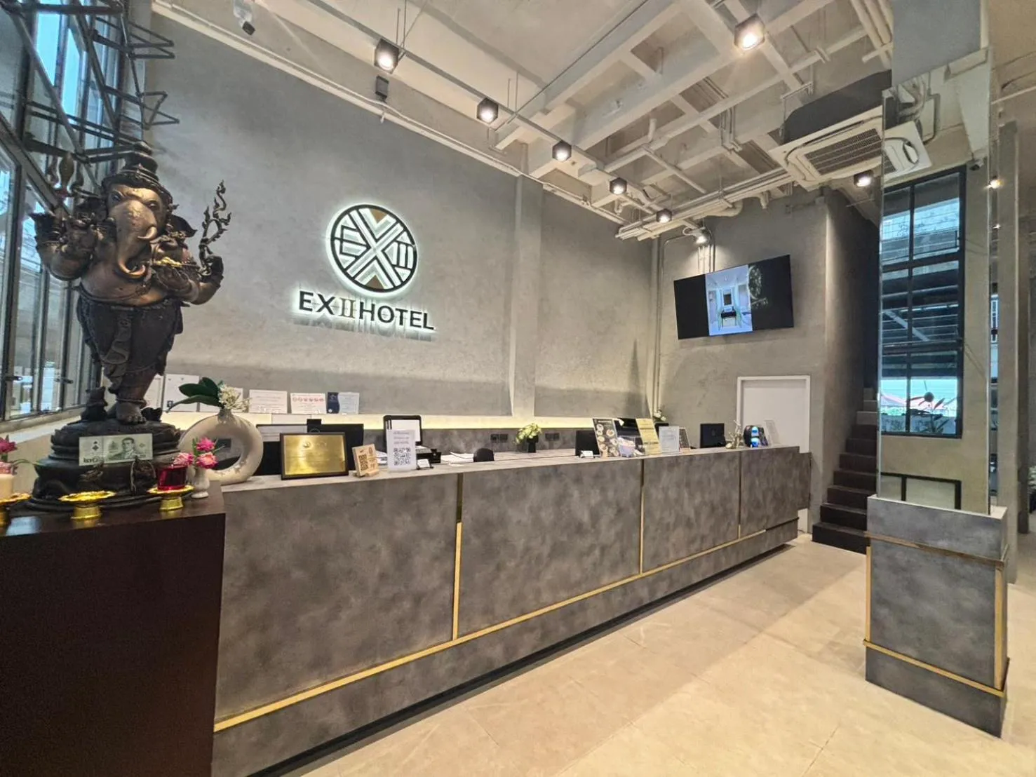 Lobby or reception in EX2 Hotel