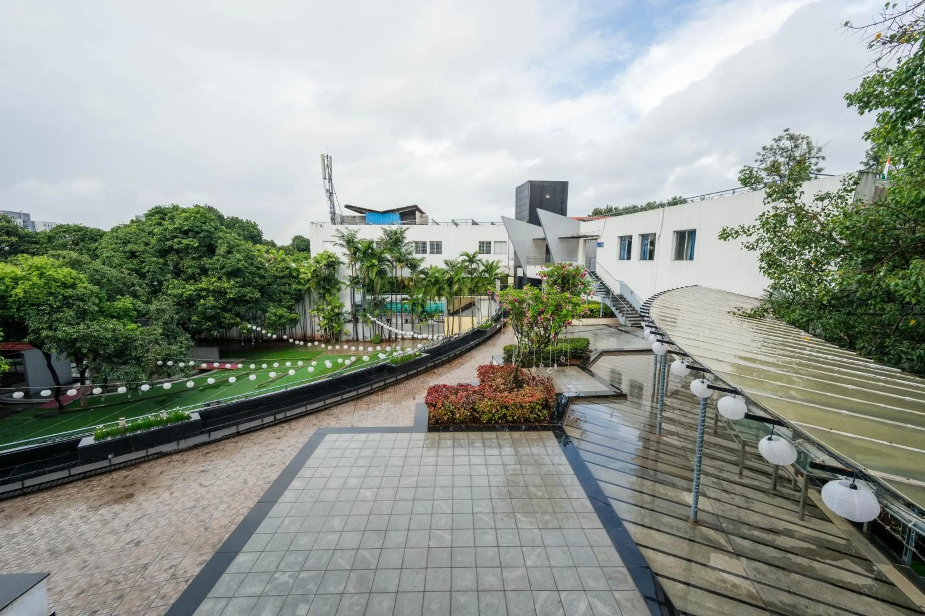 Property building in THE WOODROSE Property building in THE WOODROSE