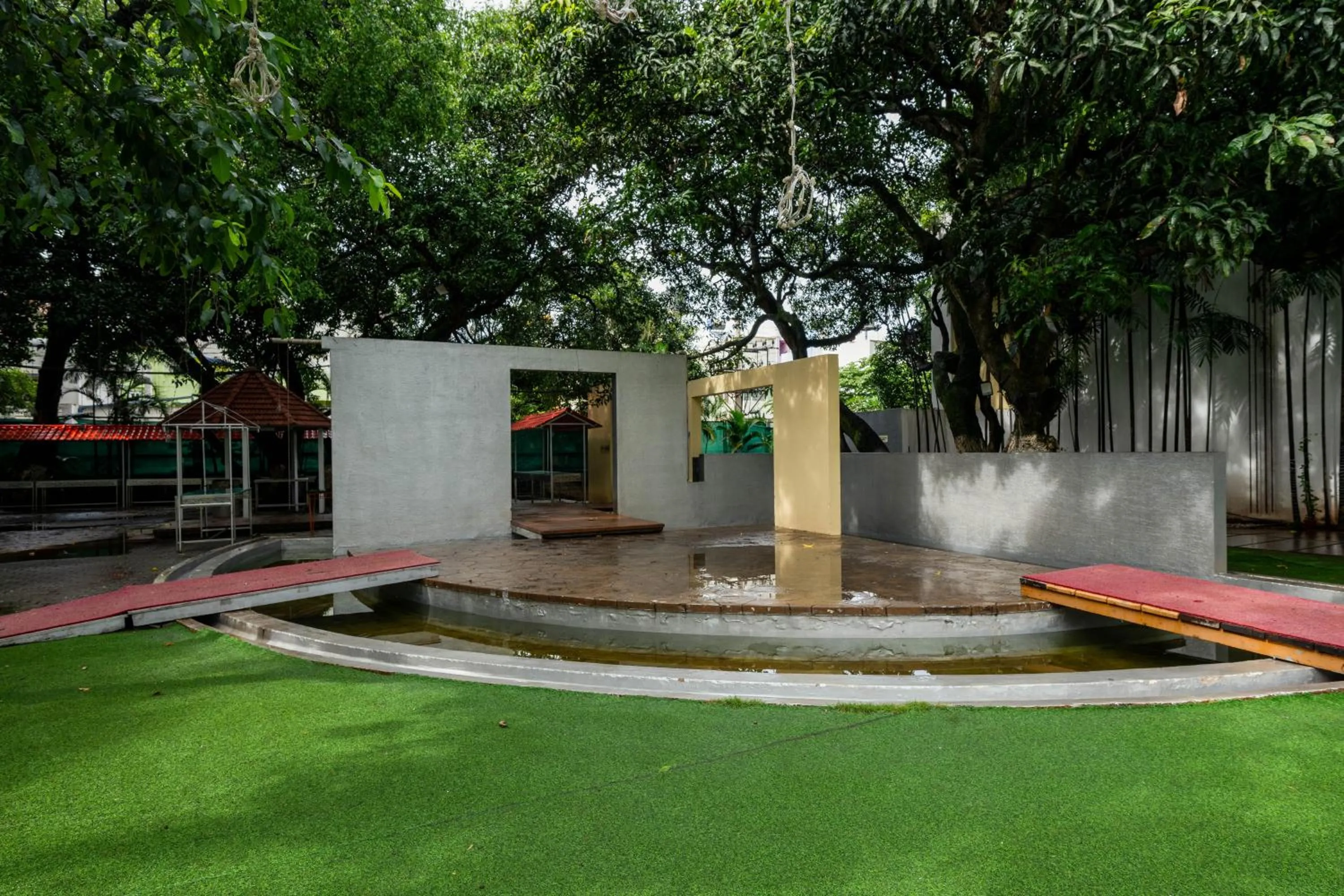 Banquet/Function facilities in THE WOODROSE