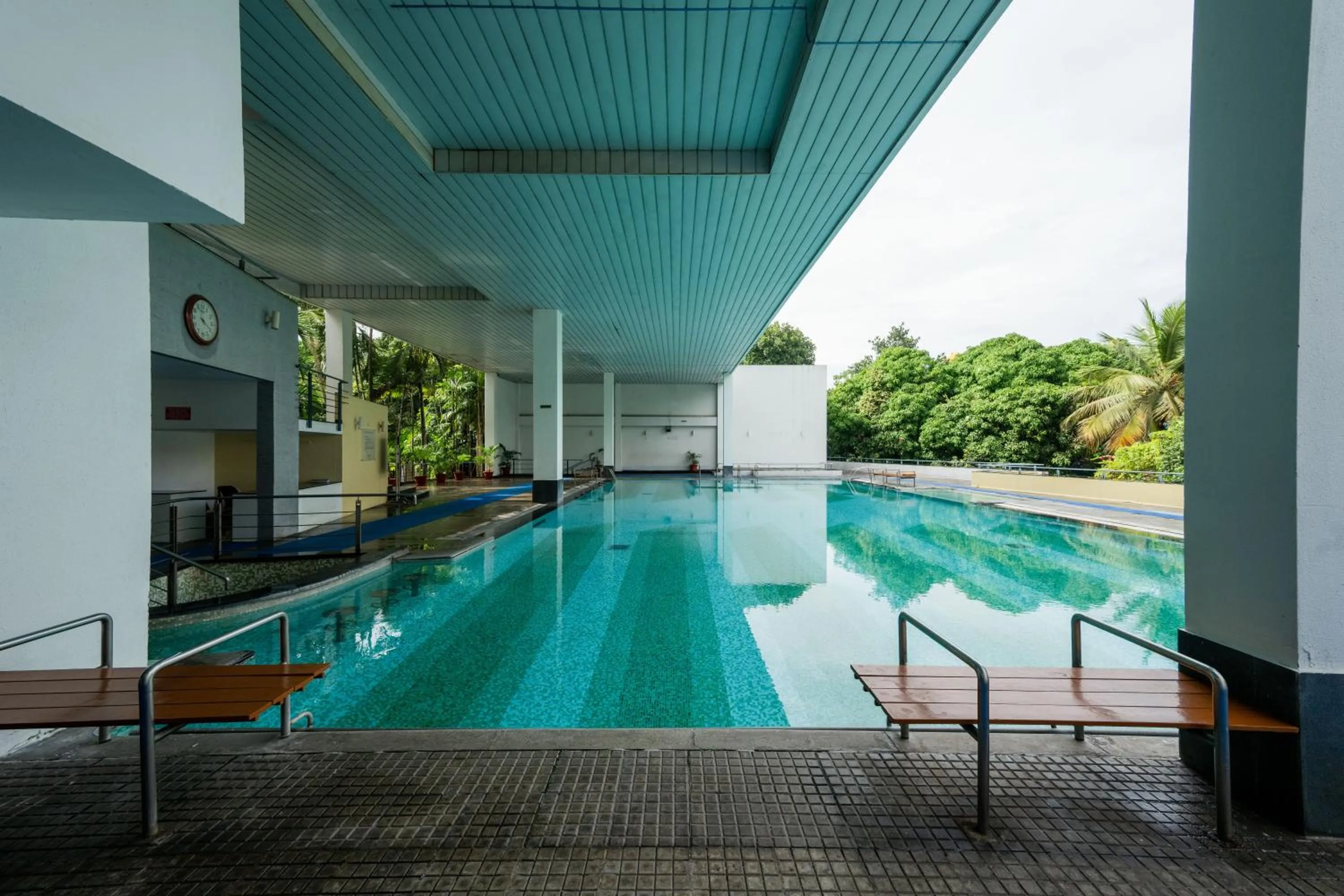 Swimming pool in THE WOODROSE