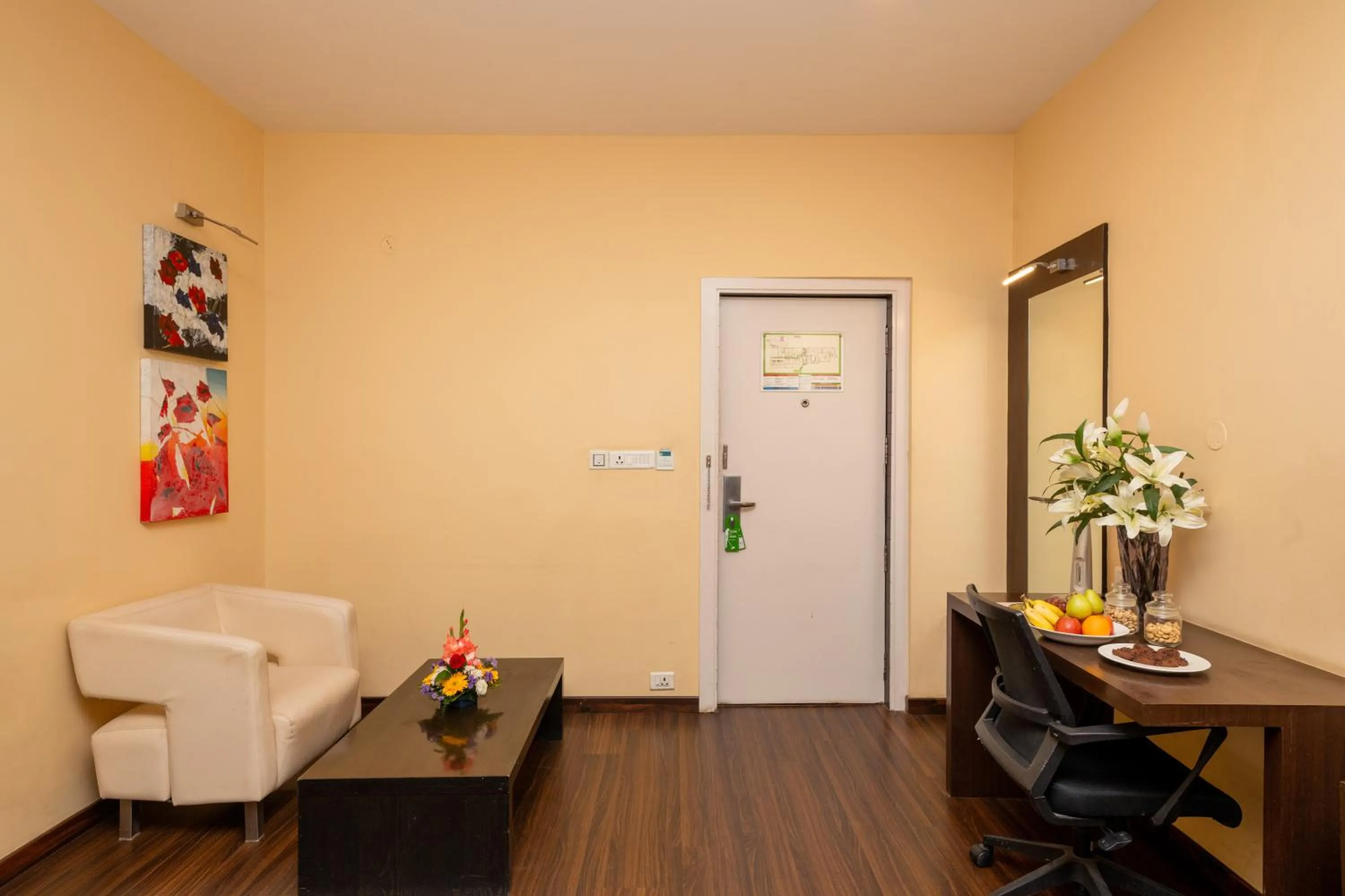 Seating area in THE WOODROSE