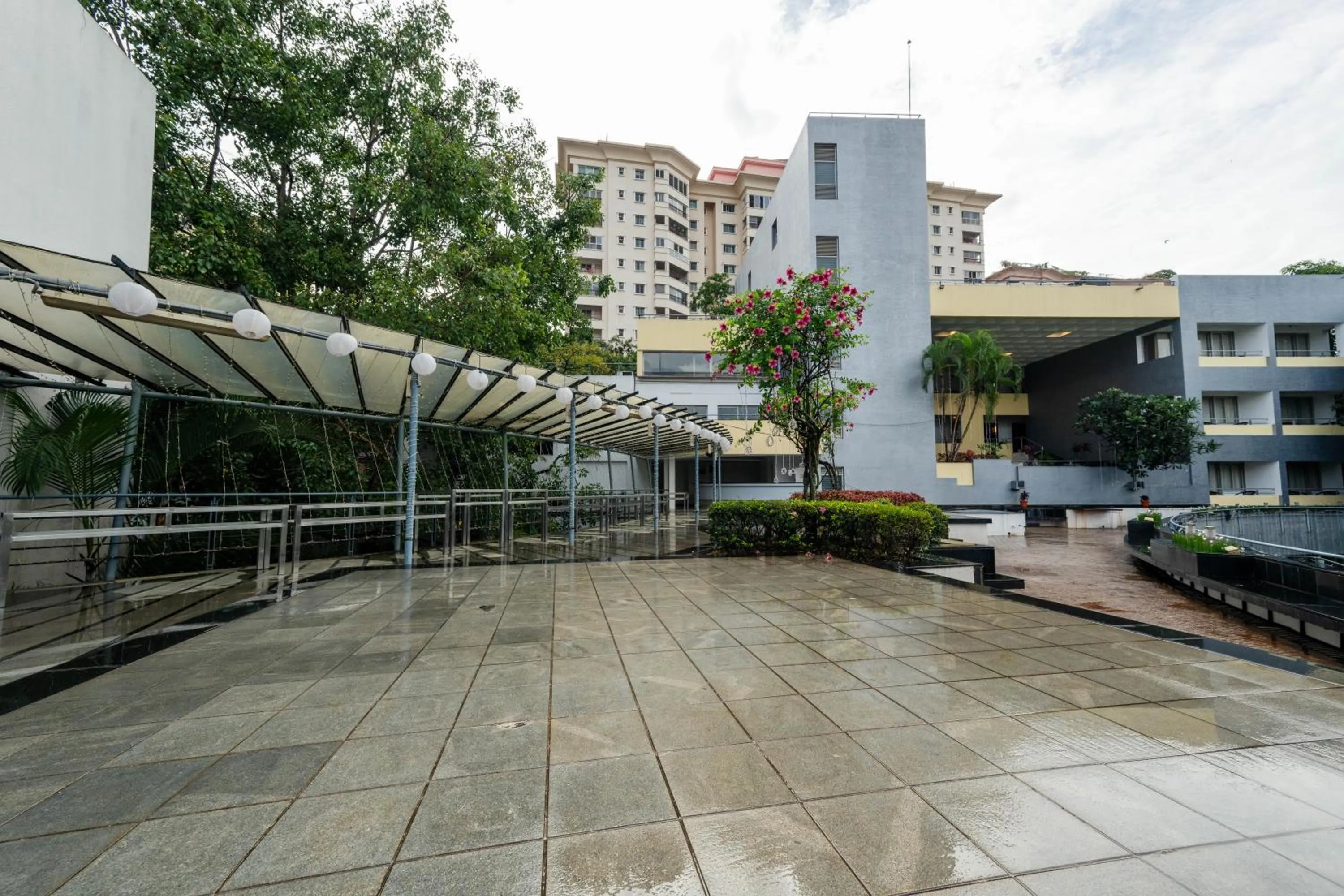 Banquet/Function facilities in THE WOODROSE