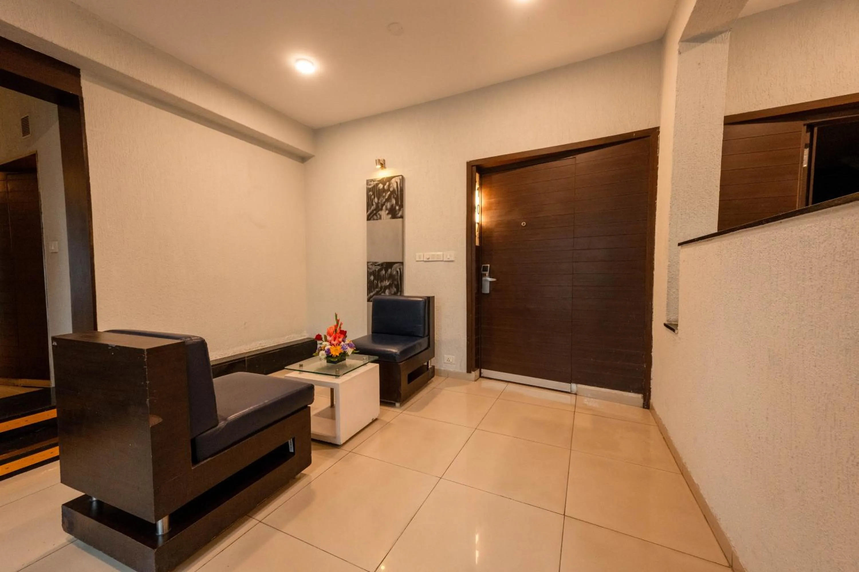 Seating area in THE WOODROSE