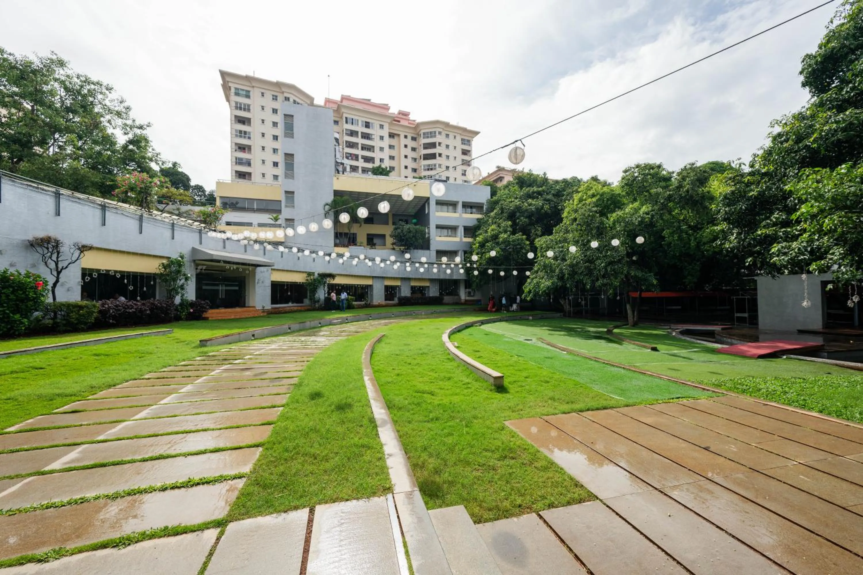 Banquet/Function facilities in THE WOODROSE