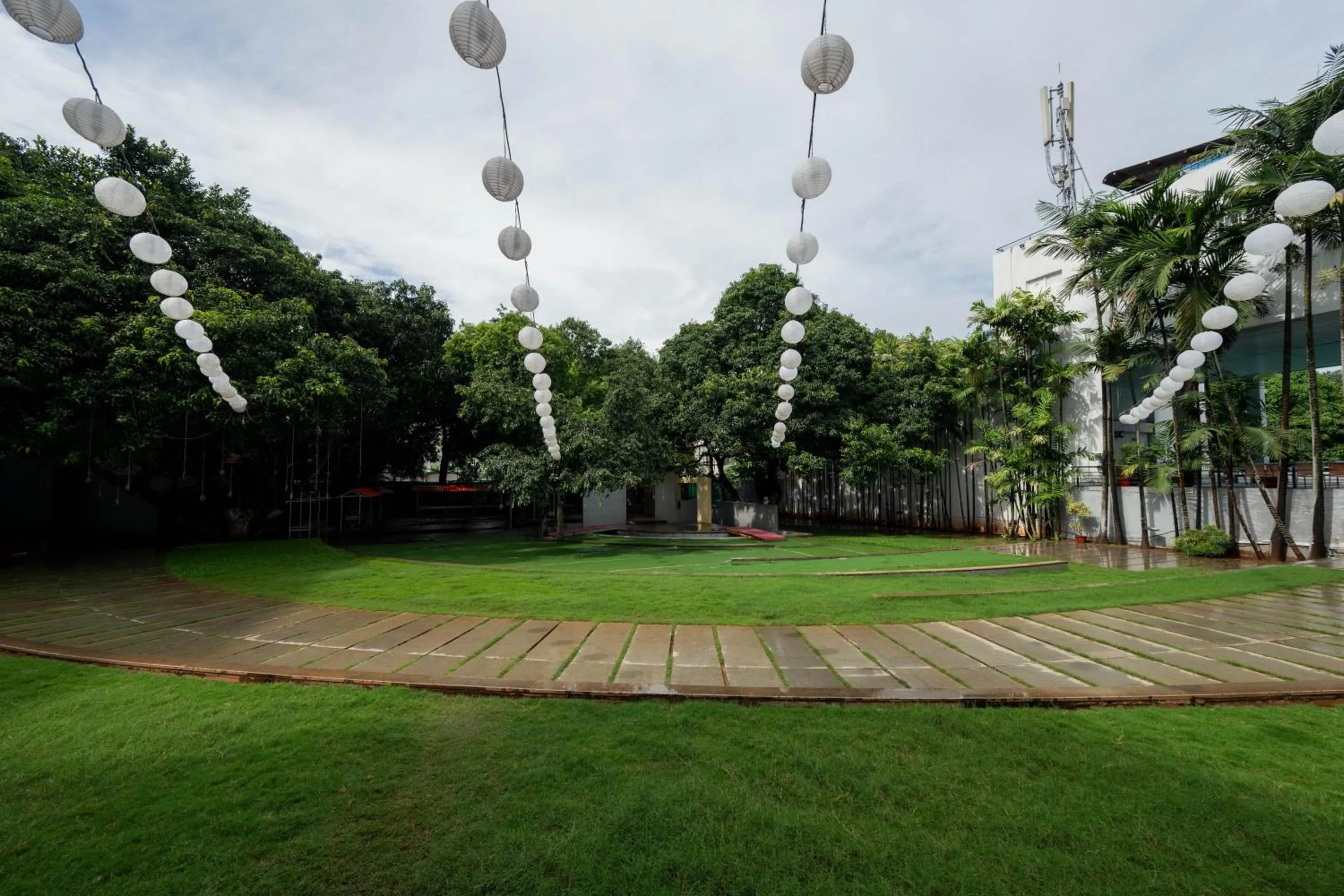 Banquet/Function facilities in THE WOODROSE