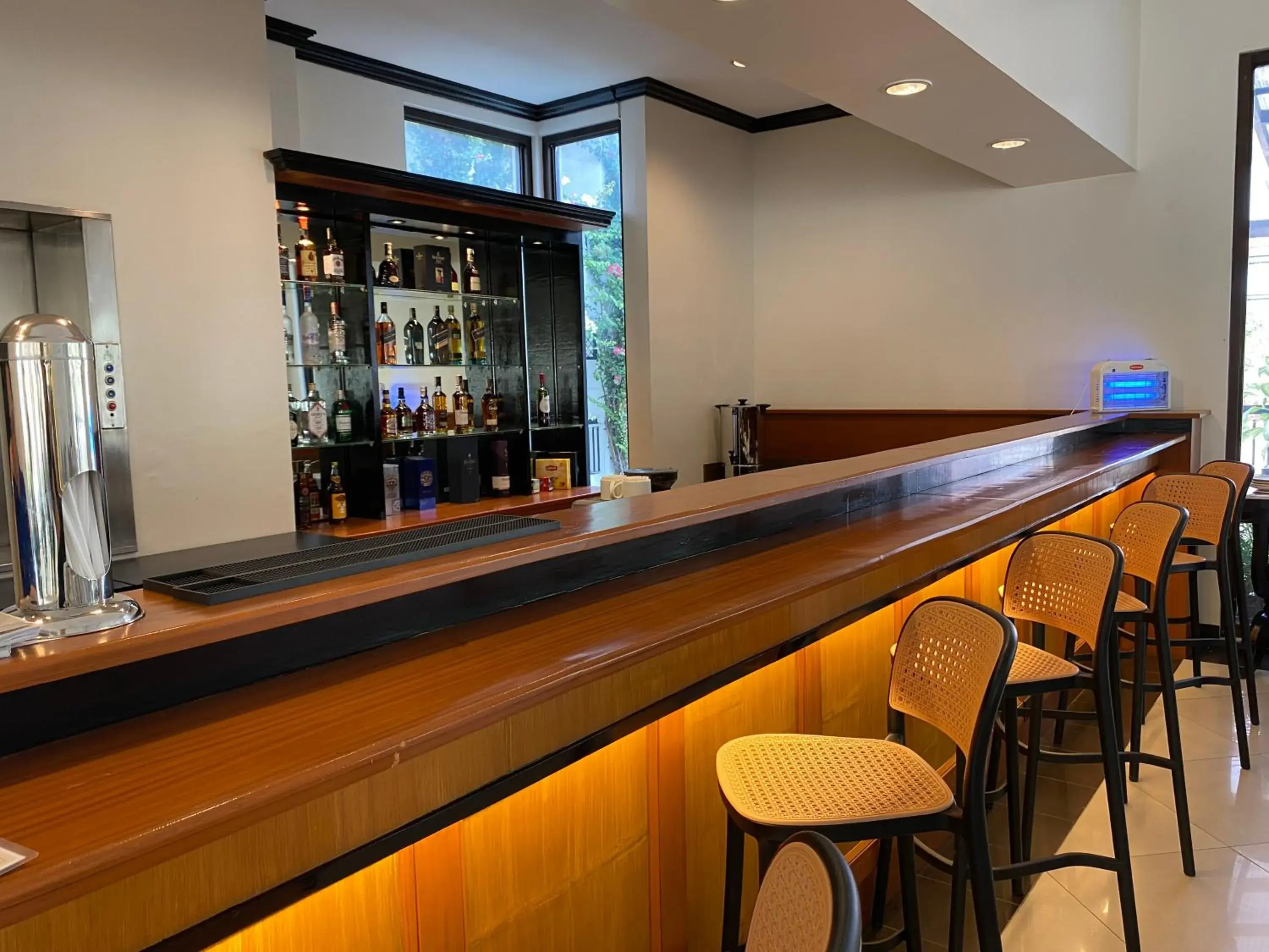 Restaurant/places to eat in Plaza Del Norte Hotel and Convention Center Restaurant/places to eat in Plaza Del Norte Hotel and Convention Center