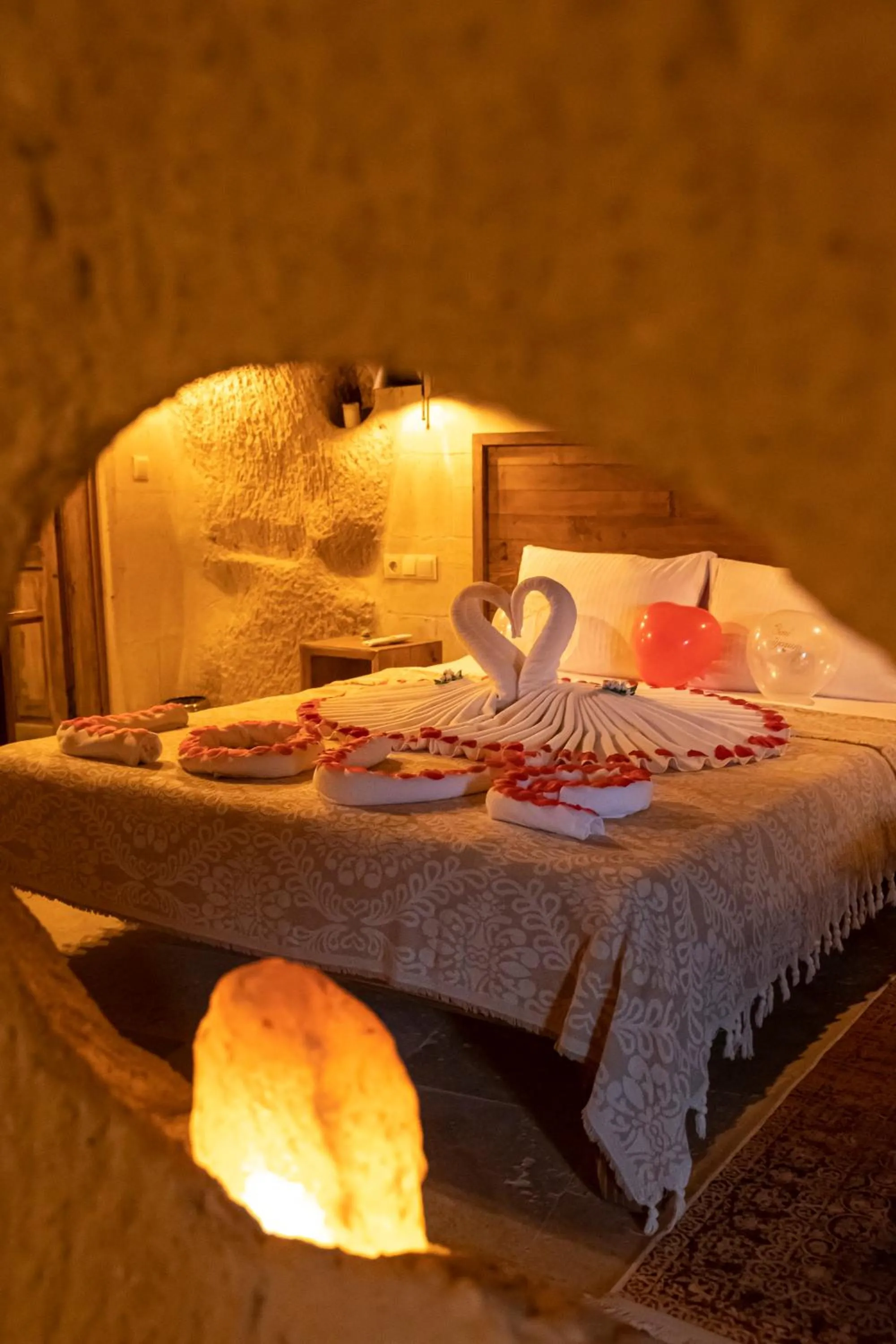 feris cave hotel