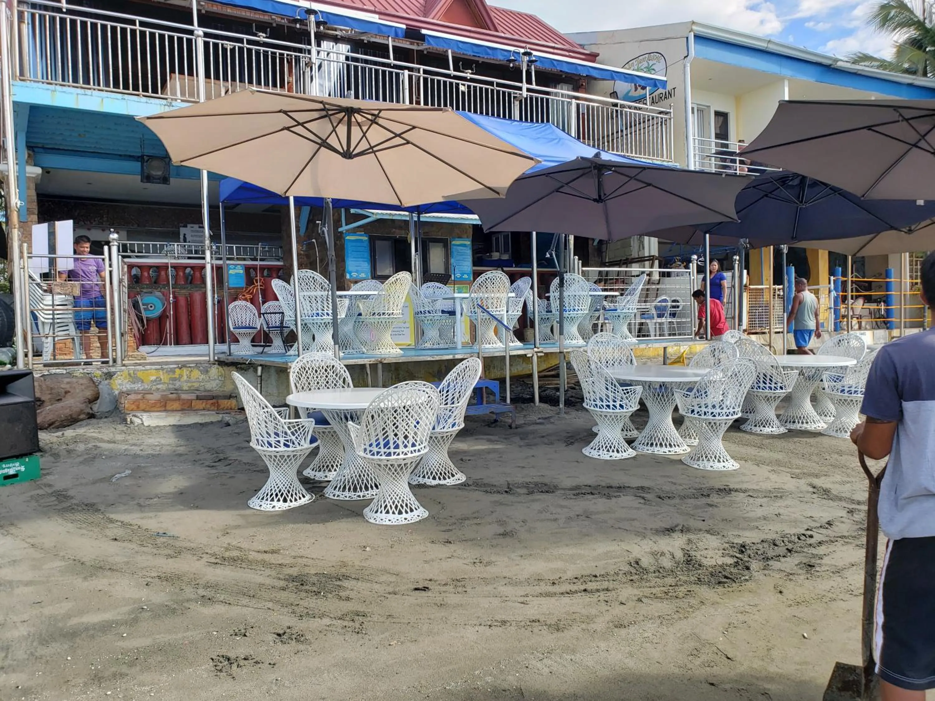 PALM TREE RESORT AND RESTAURANT