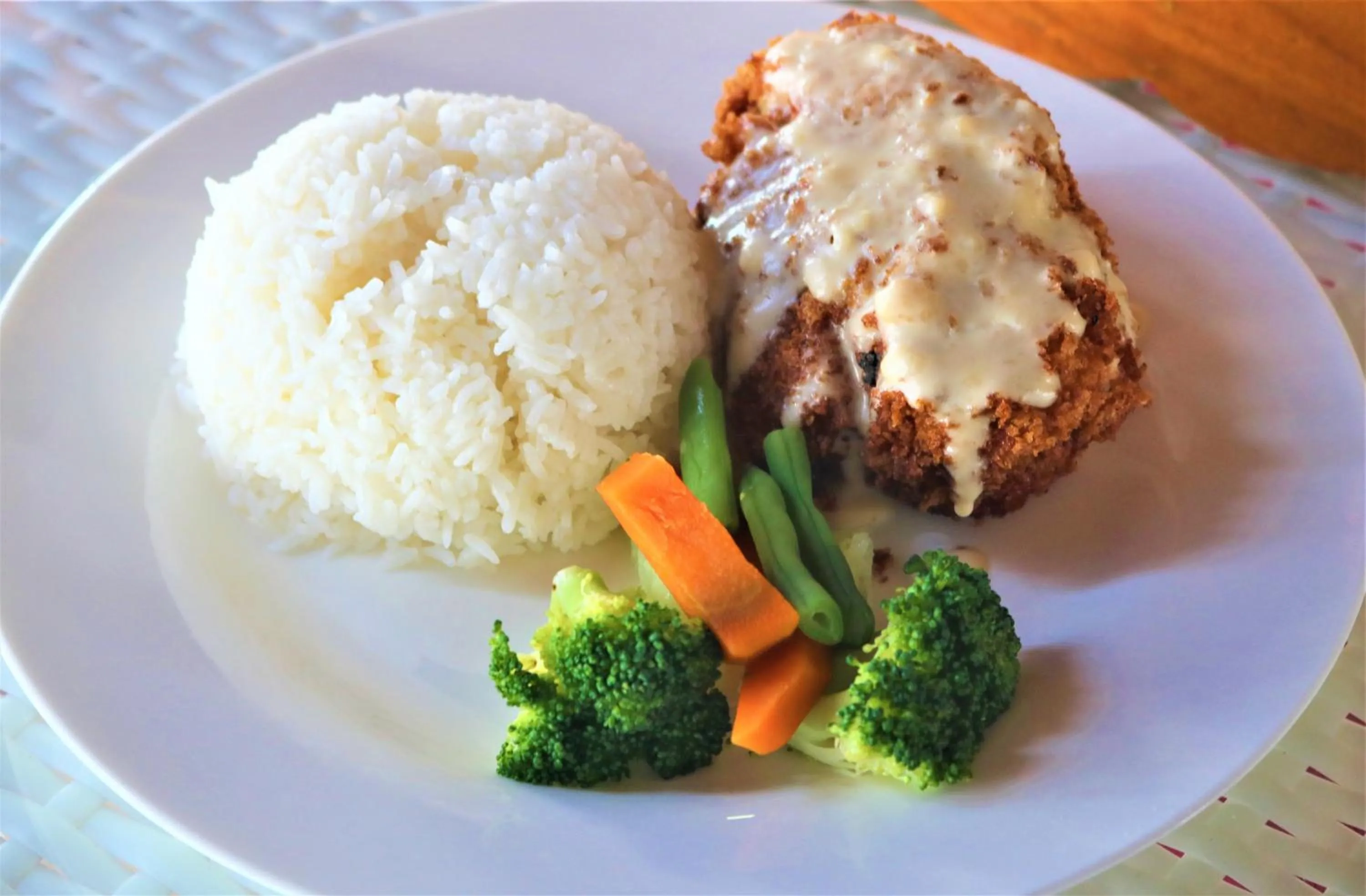 PALM TREE RESORT AND RESTAURANT